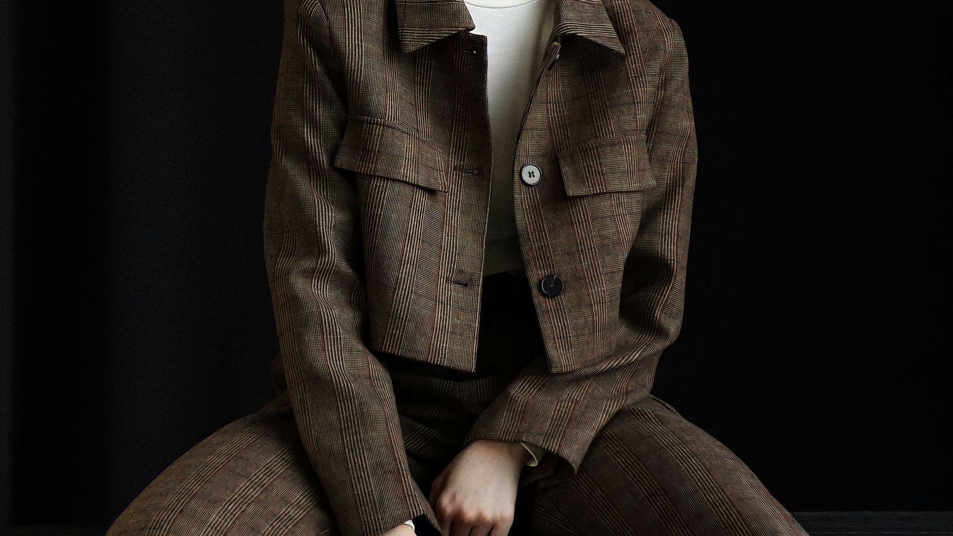 14. Veste courte et pantalon taille haute