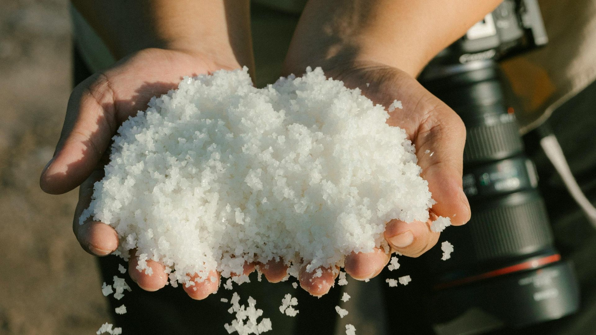 6. Jeter du sel par-dessus l'épaule gauche