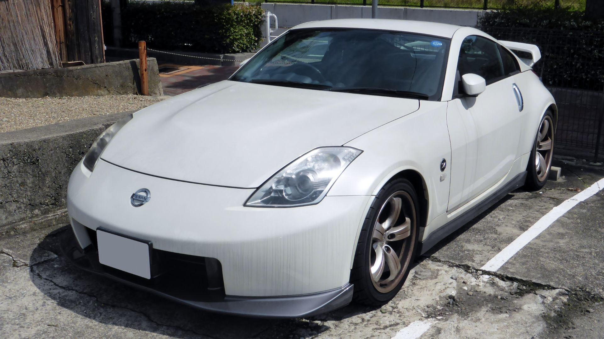 10. Nissan 350Z