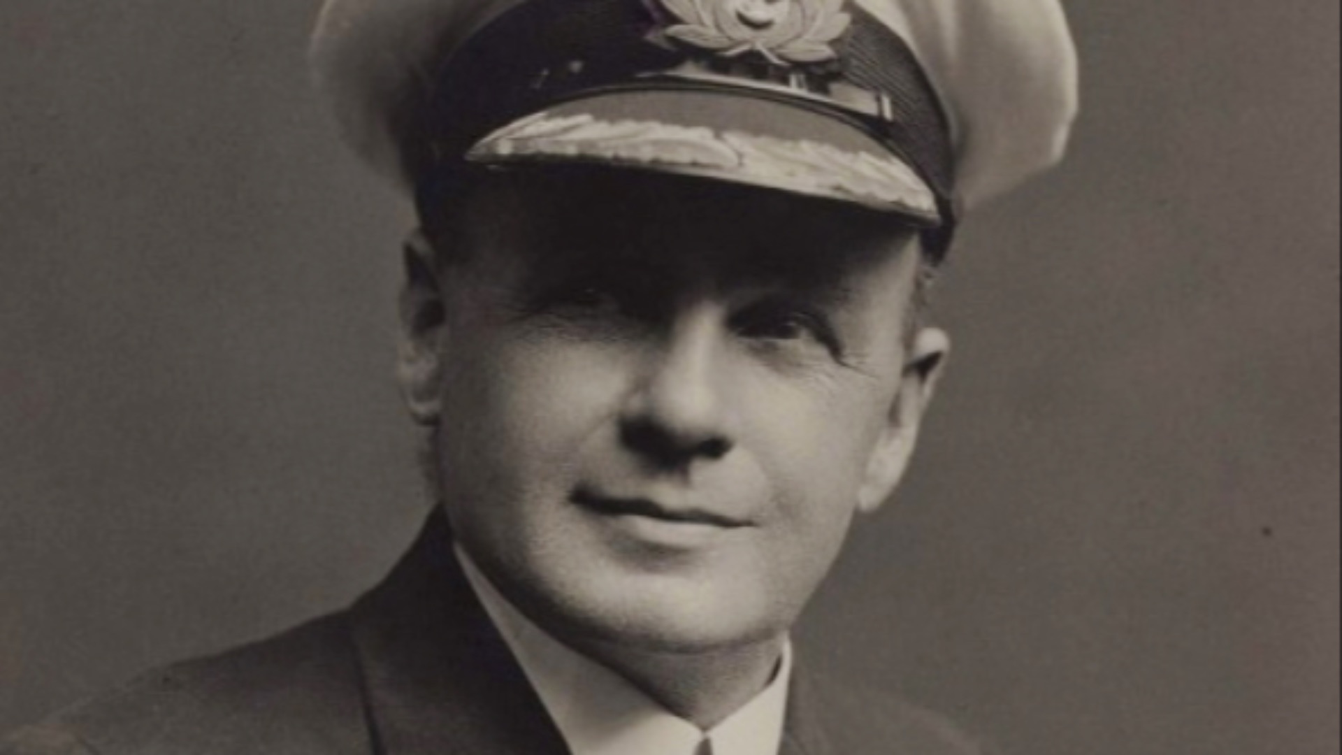 3. Charles Lightoller