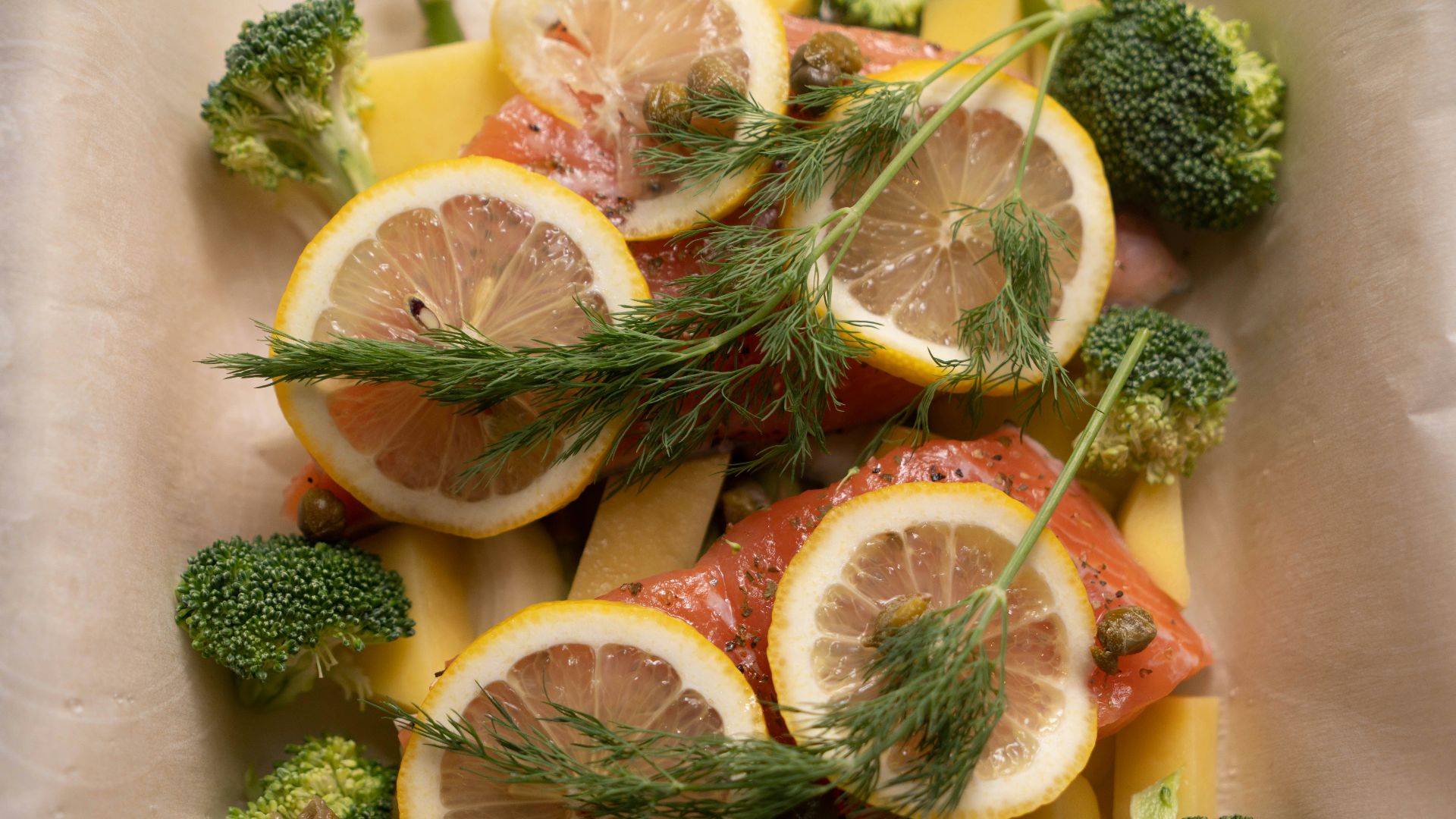 4. Saumon au citron et aux herbes