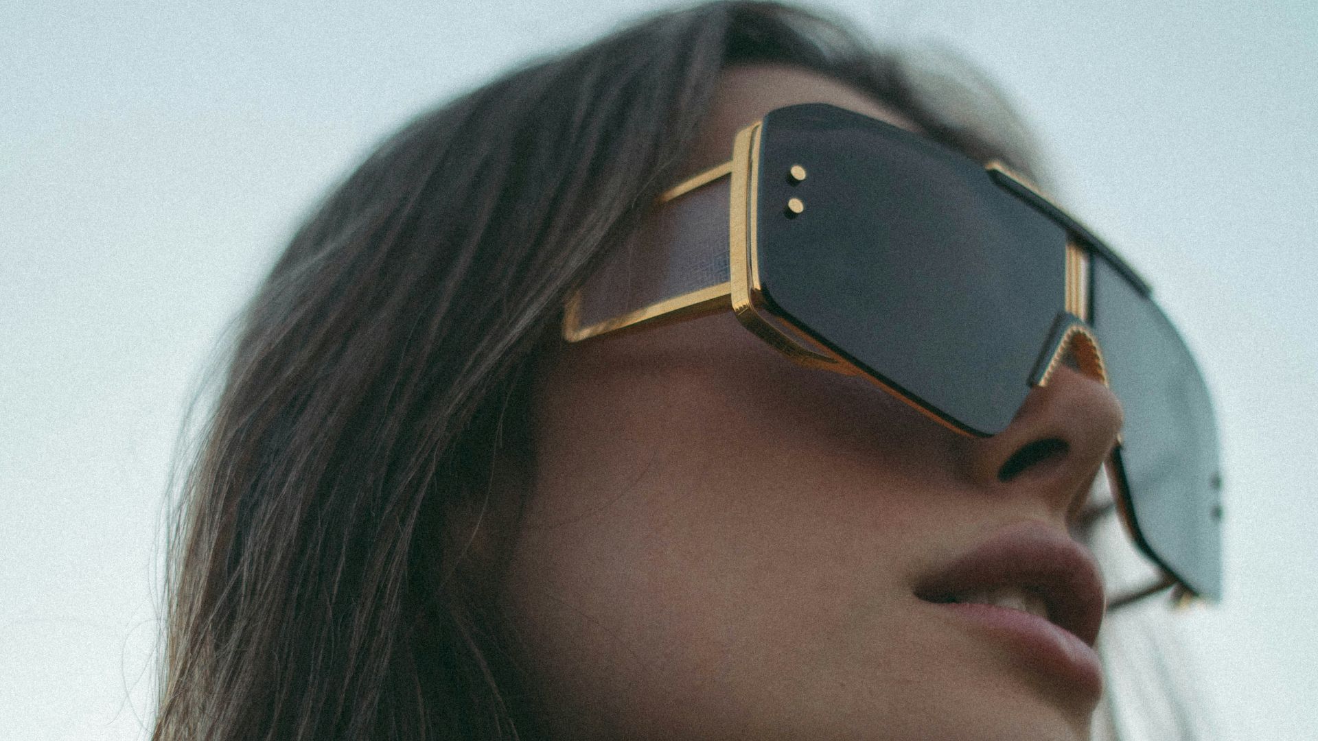 6. Formes futuristes aux angles trop marqués