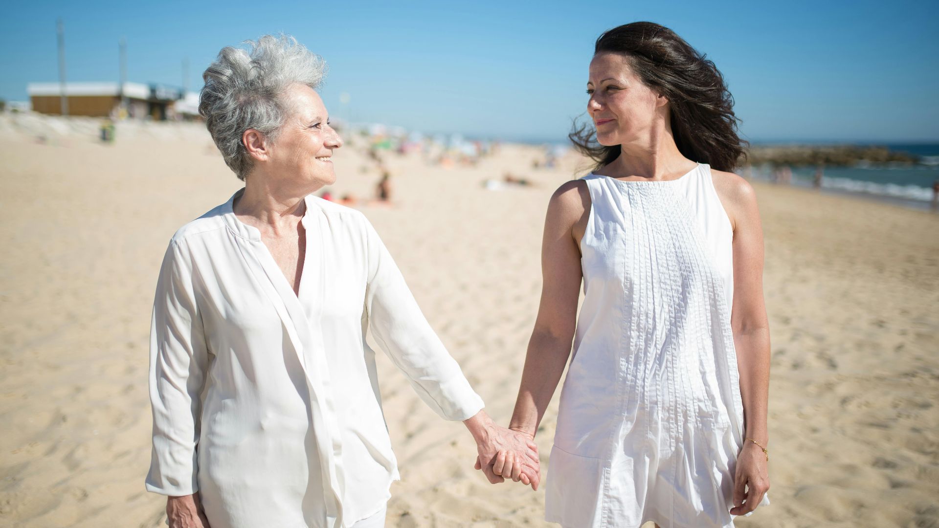 9. Tes parents te considèrent comme un ami