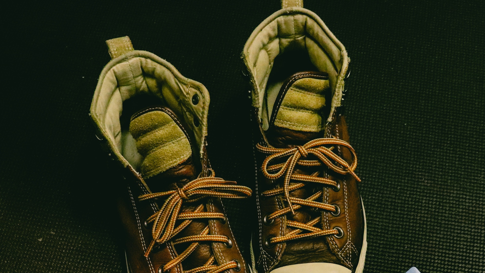 9. Adoucissez l'intérieur à l'aide d'un rembourrage protecteur