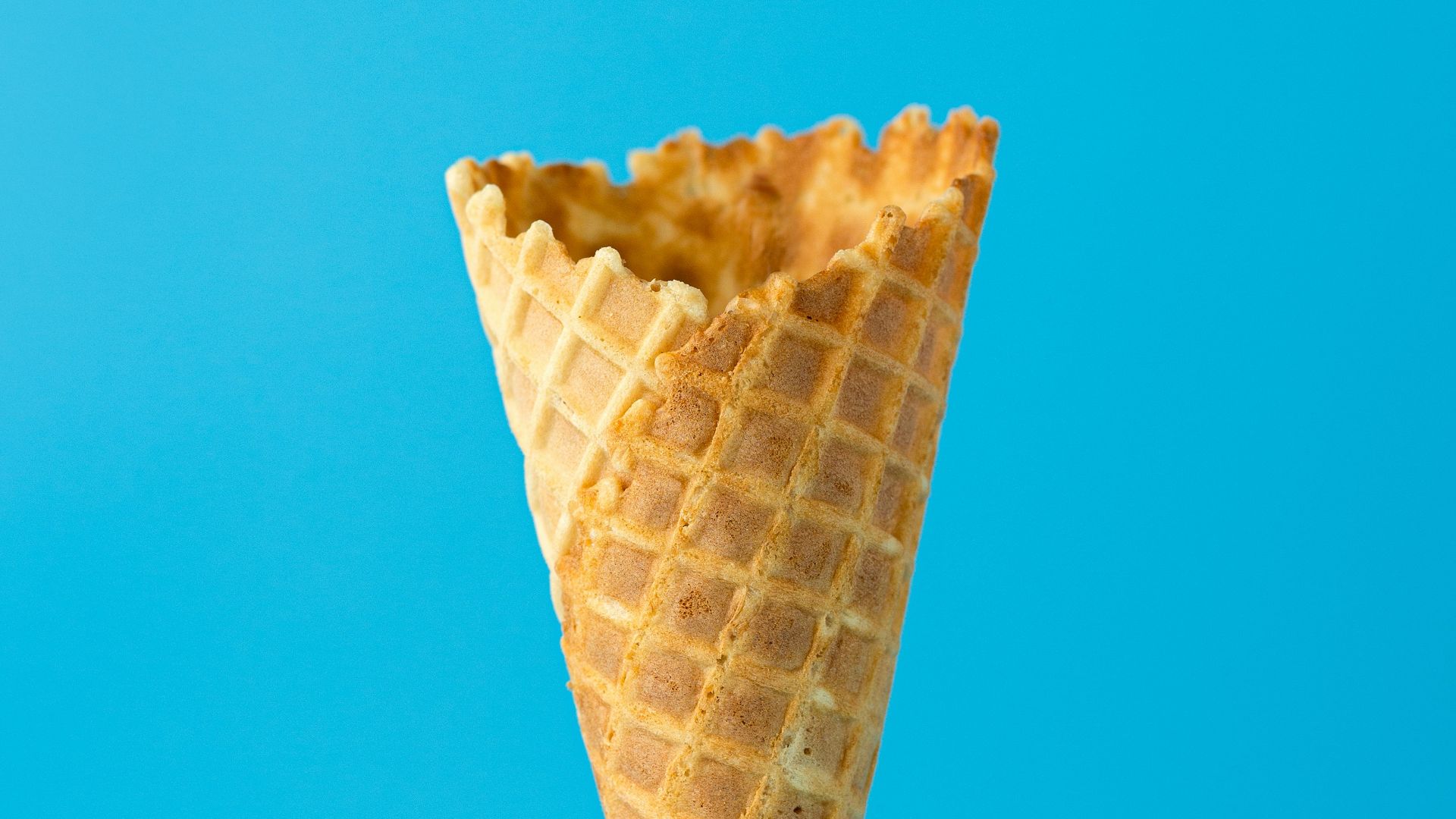 11. Cône gaufré émietté