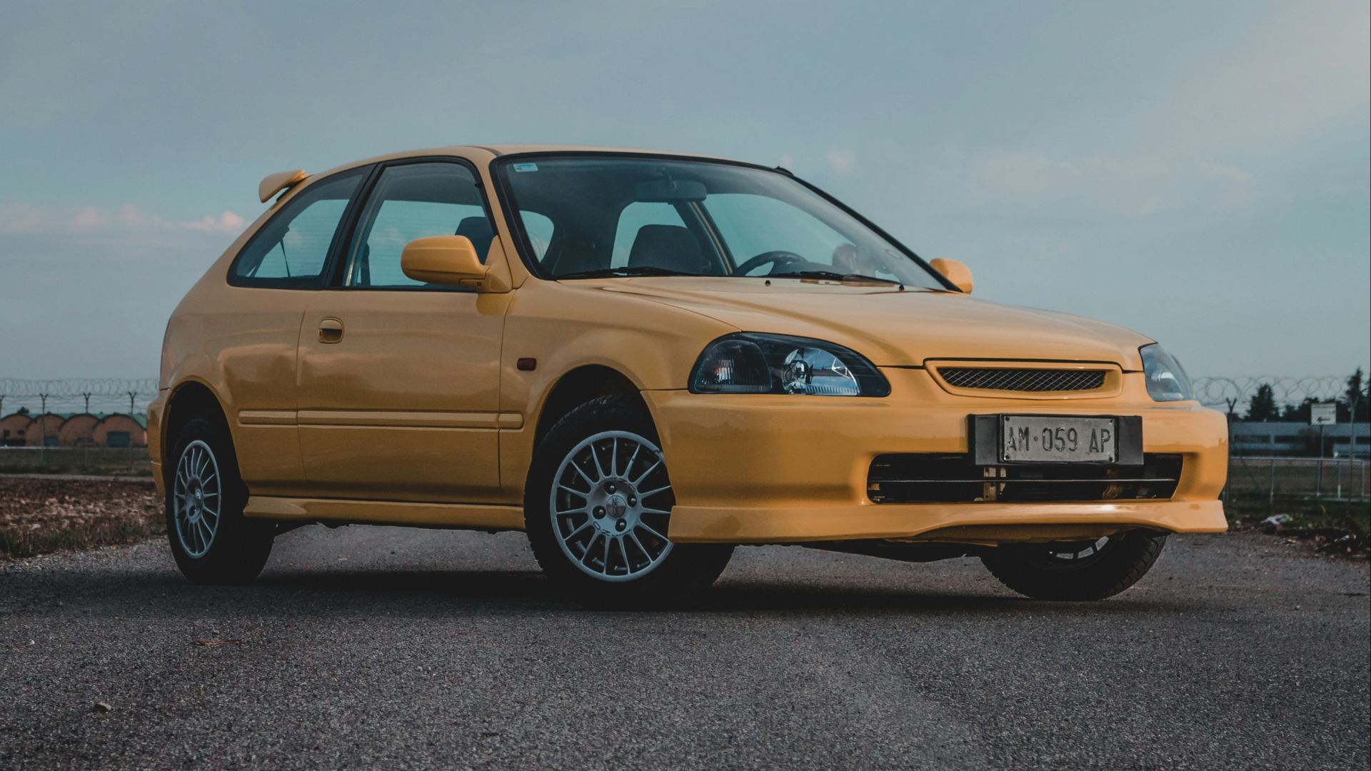 2. Honda Civic 2001-2002
