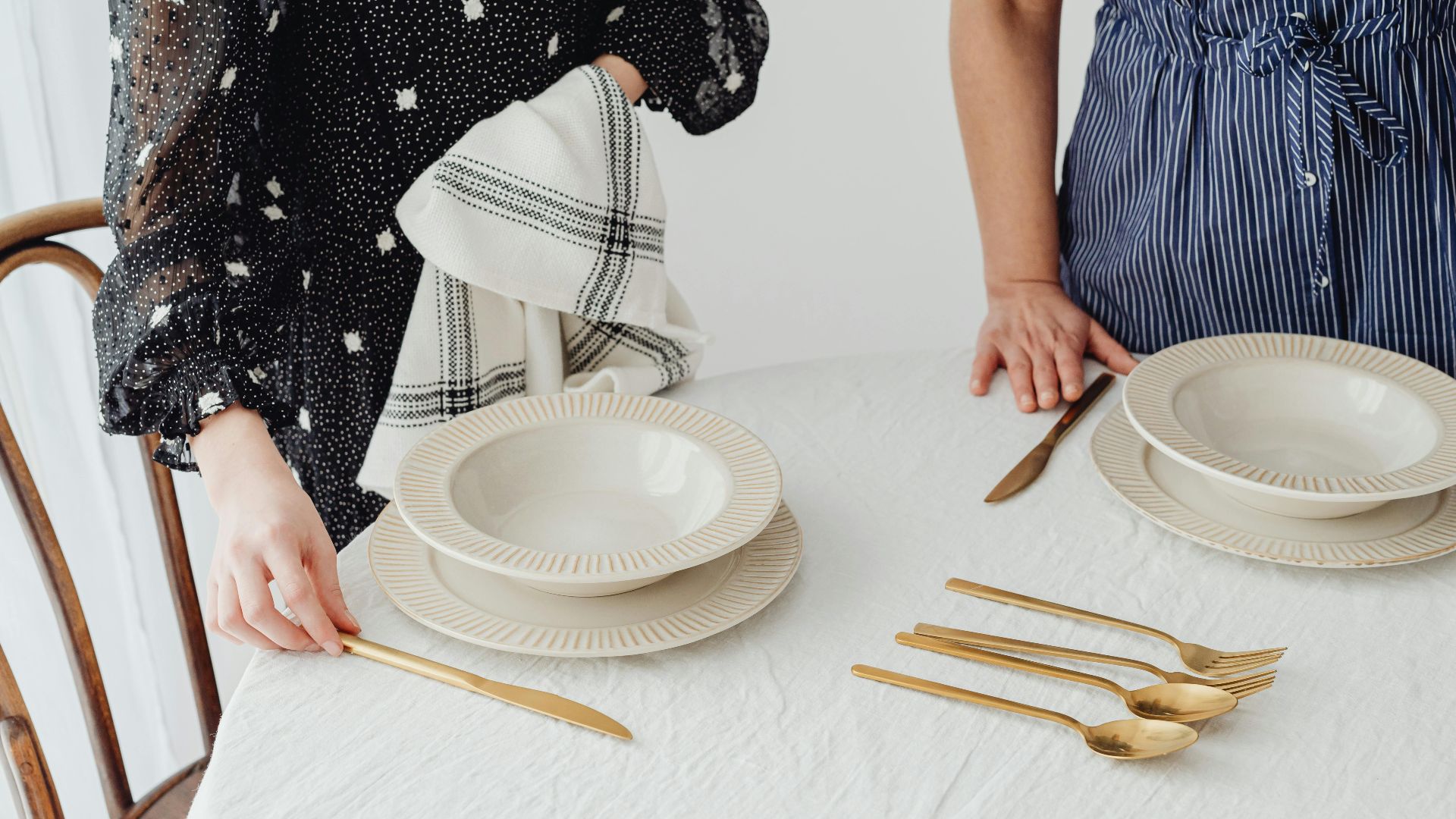 3. Mettre la table à l'avance