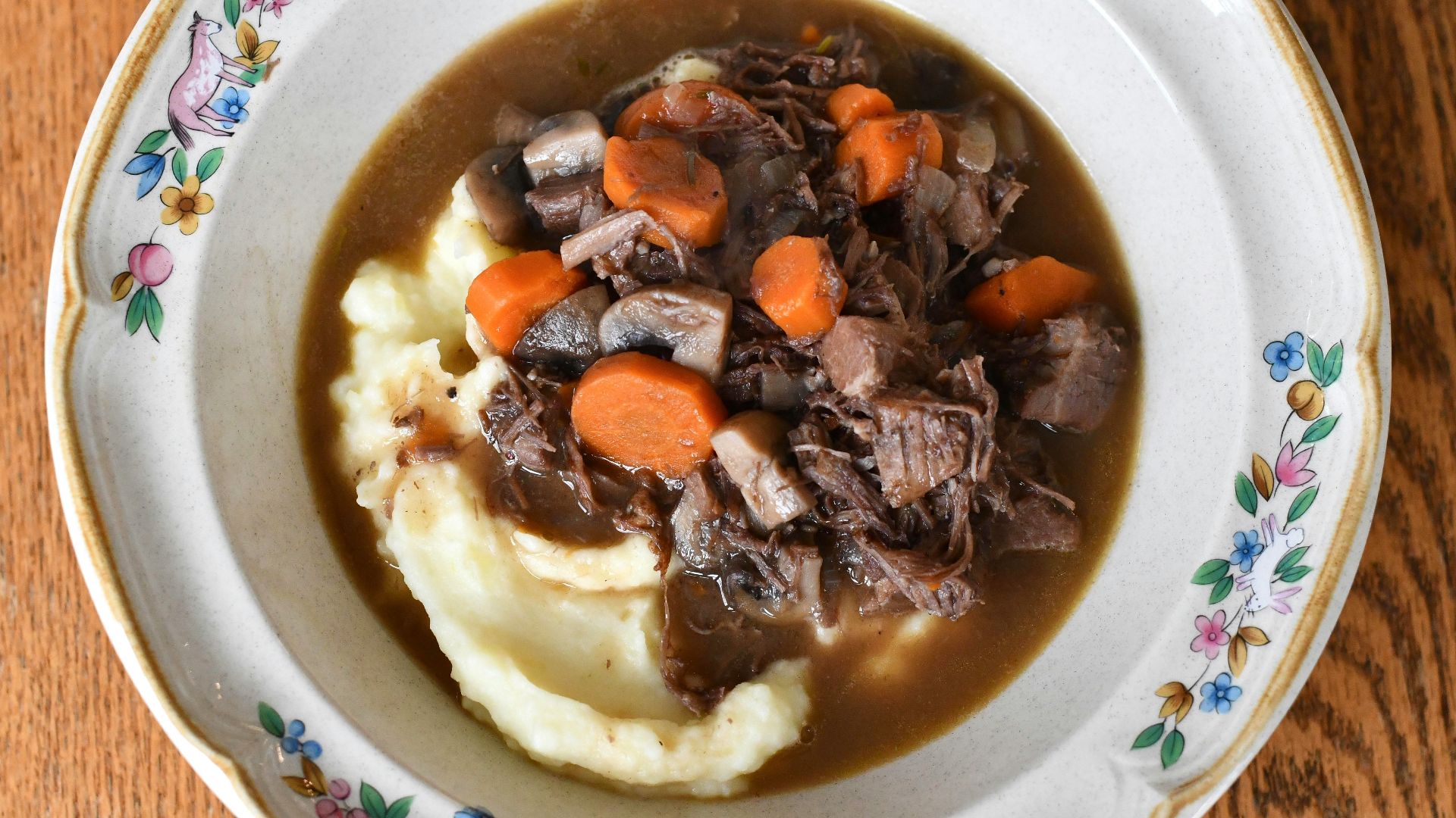 17. Irlande : ragoût irlandais et poulet au curry