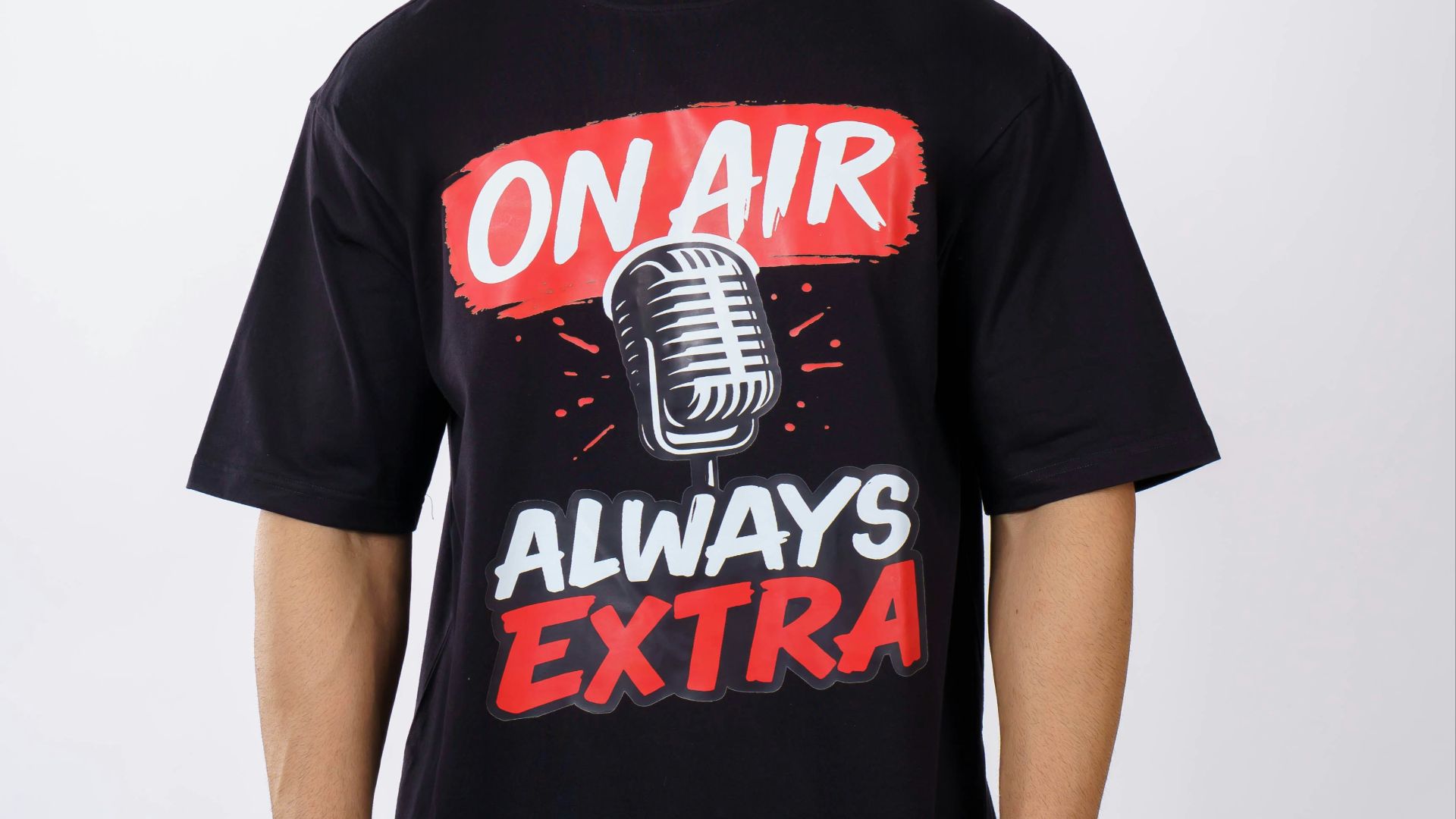 1. Un t-shirt à motif datant d'il y a dix ans