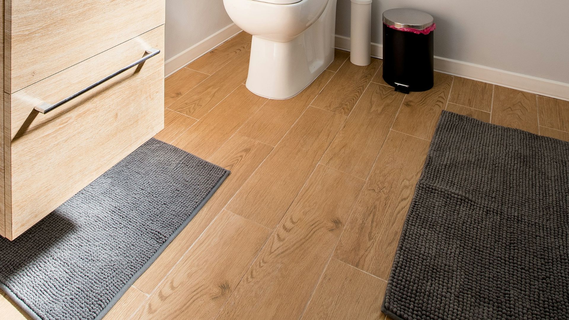 16. Tapis de bain antimicrobiens