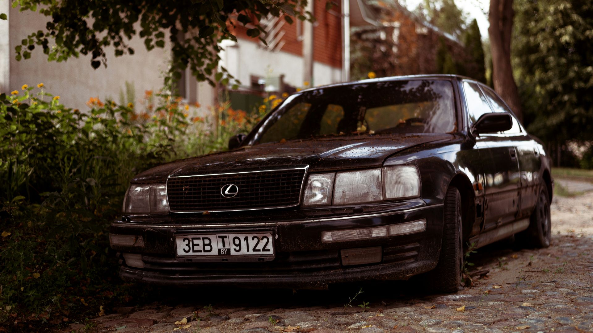 15. Lexus LS400 (1989-2000)
