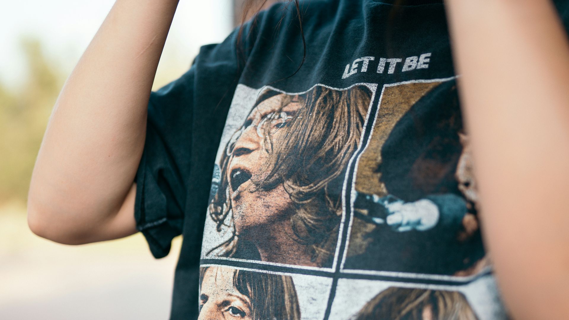 4. T-shirt vintage de groupe