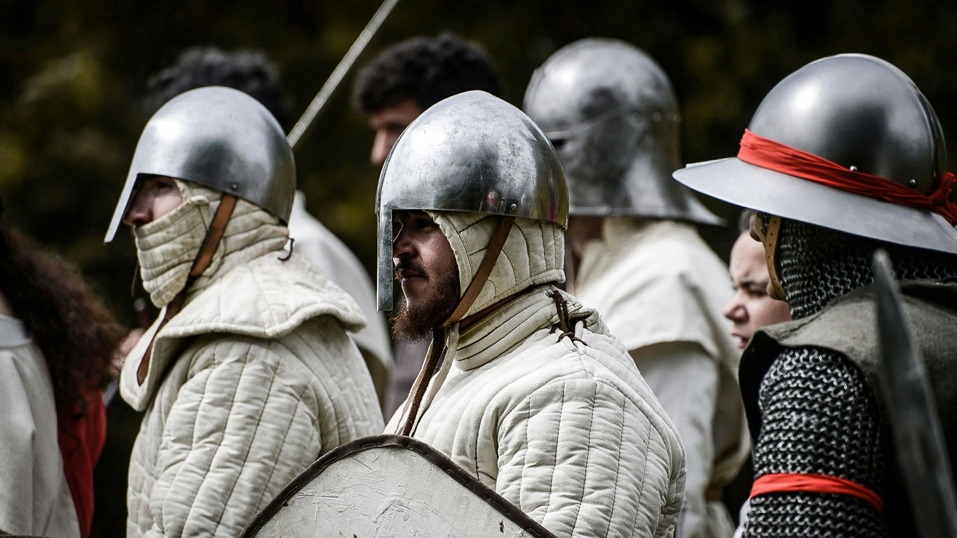 9. Les tactiques de siège visant à affamer l'ennemi dans la guerre médiévale