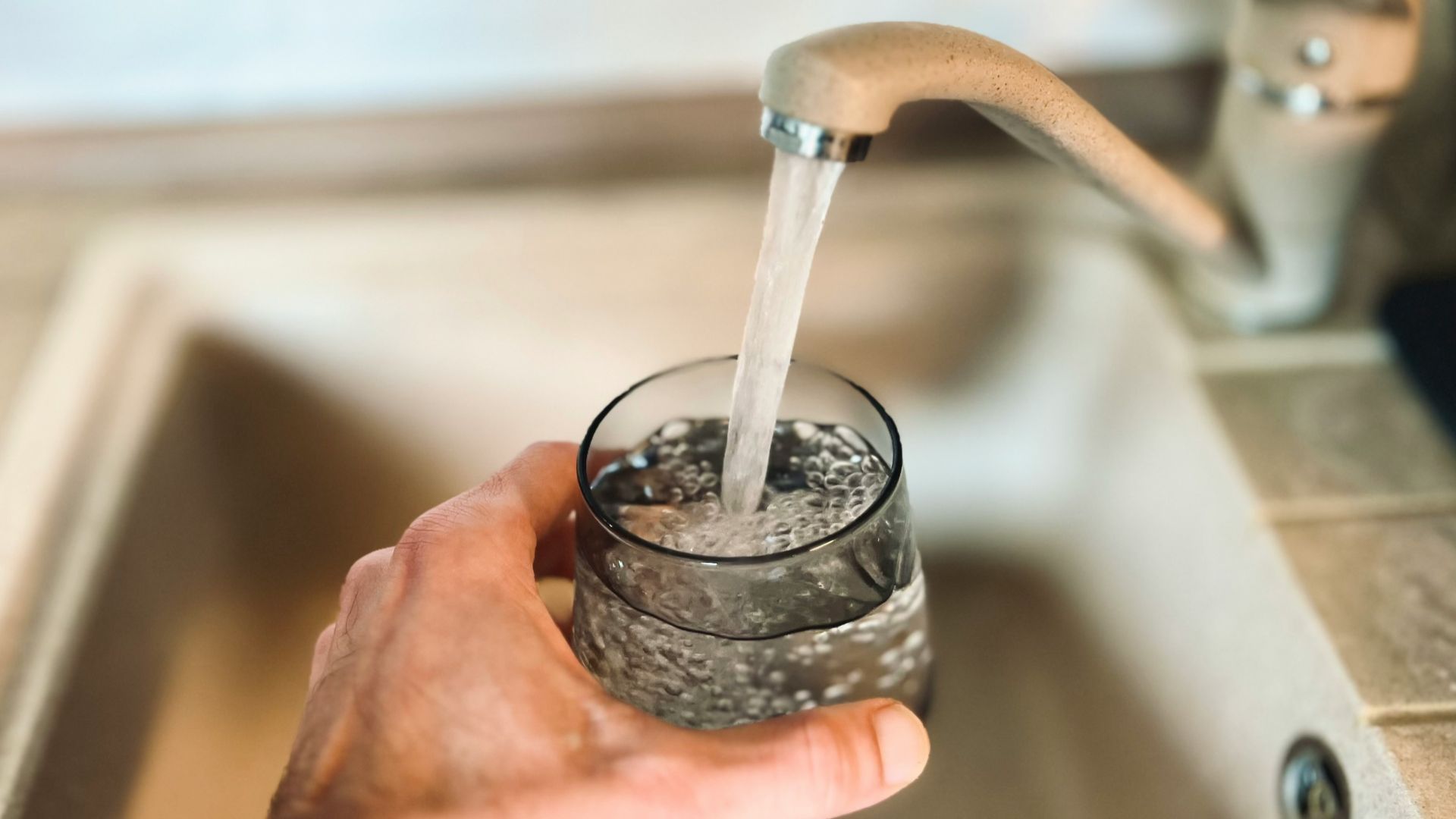 20 toxines cachées dans votre maison qui vous stressent sans que vous vous en rendiez compte