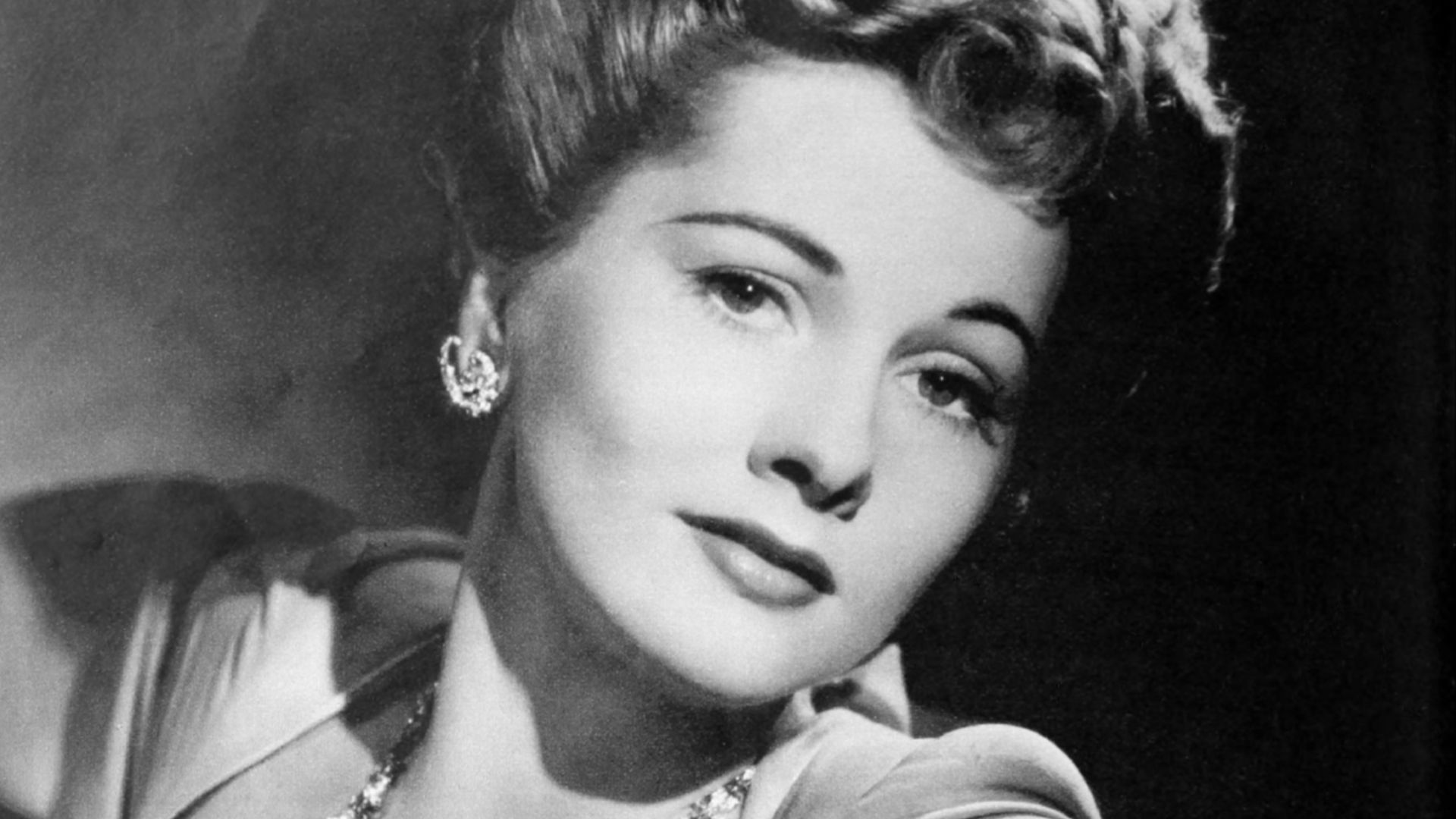 18. Olivia de Havilland et Joan Fontaine