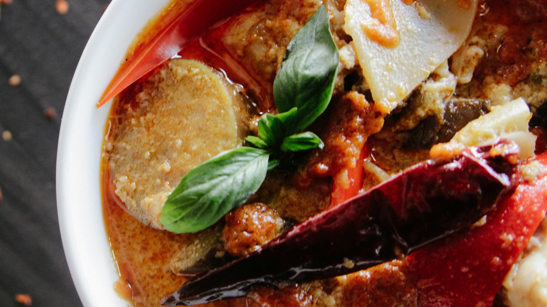 8. Vous mangez des plats épicés