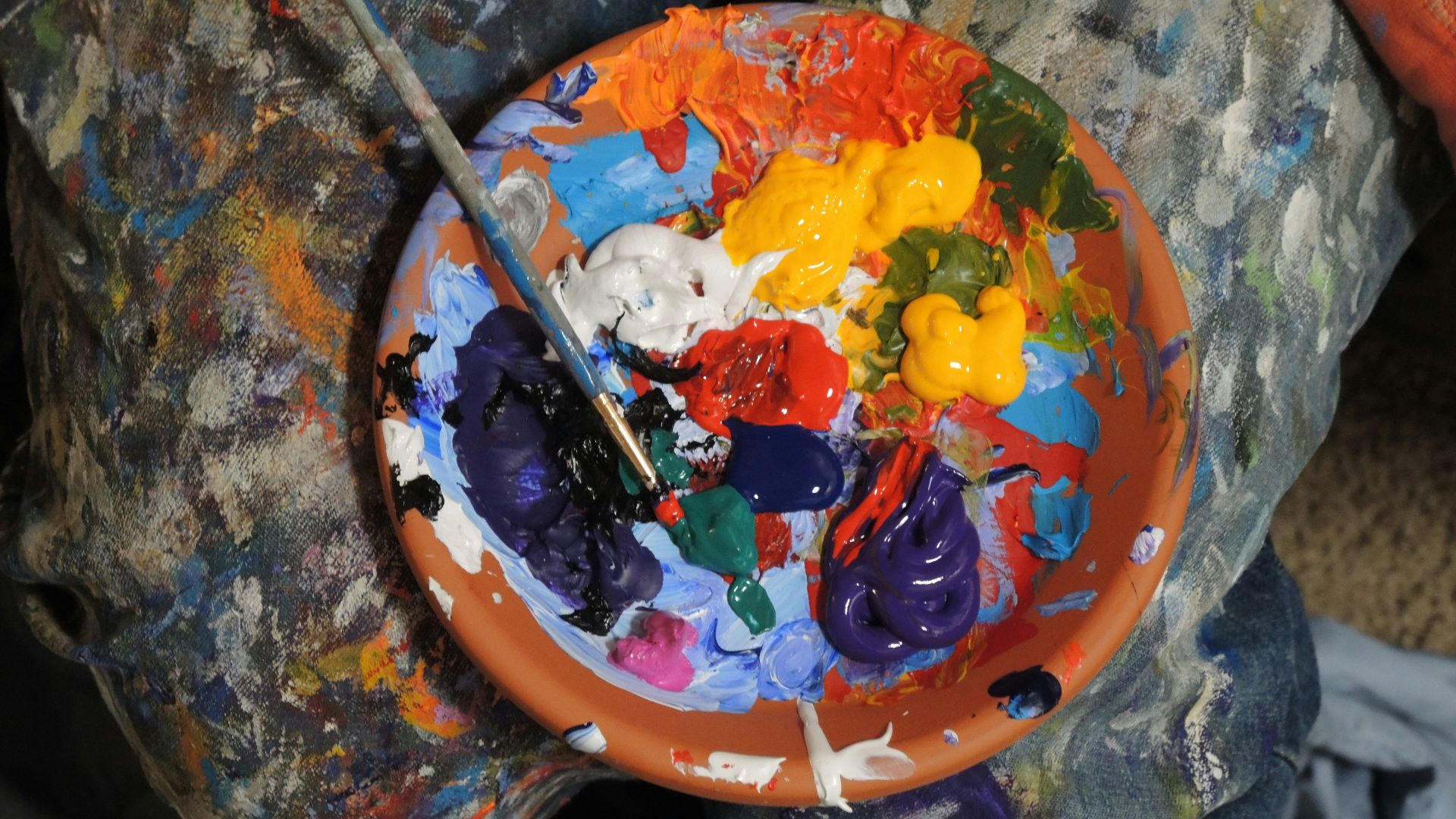 10. Atelier « Peinture et apéro »