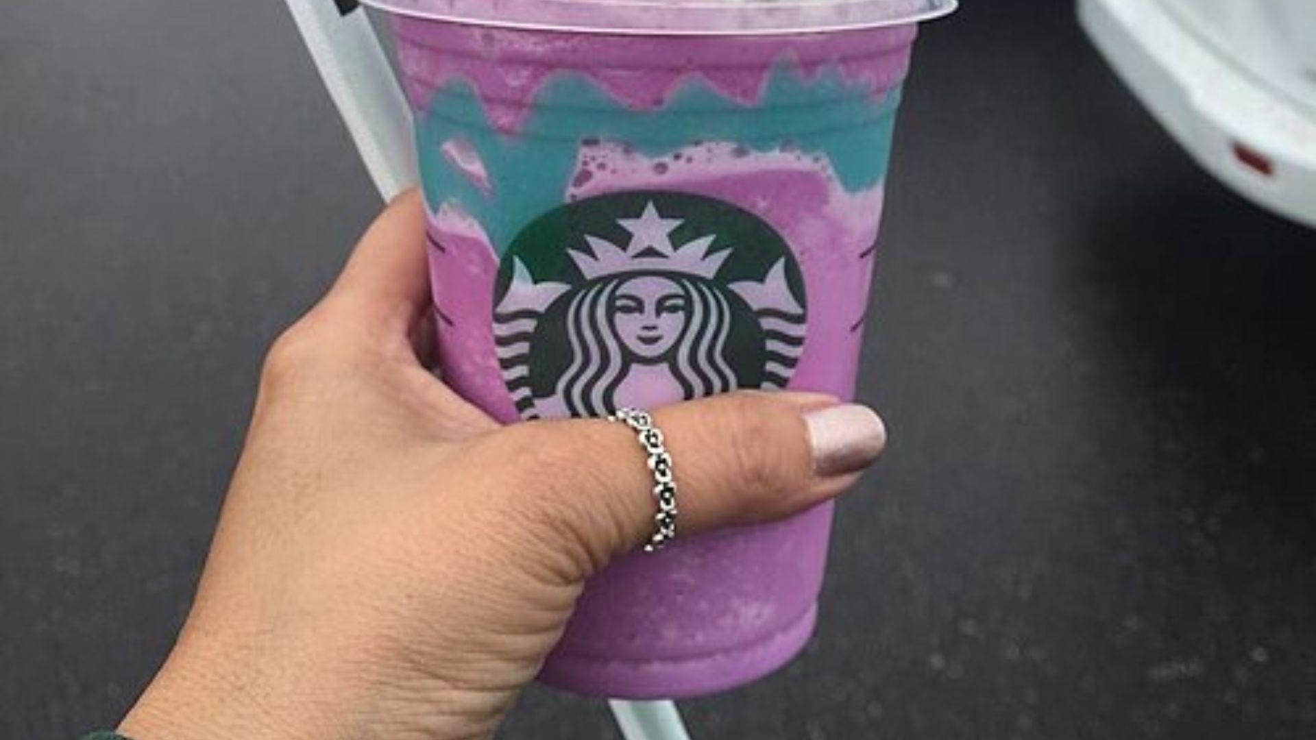 5. Frappés Licorne