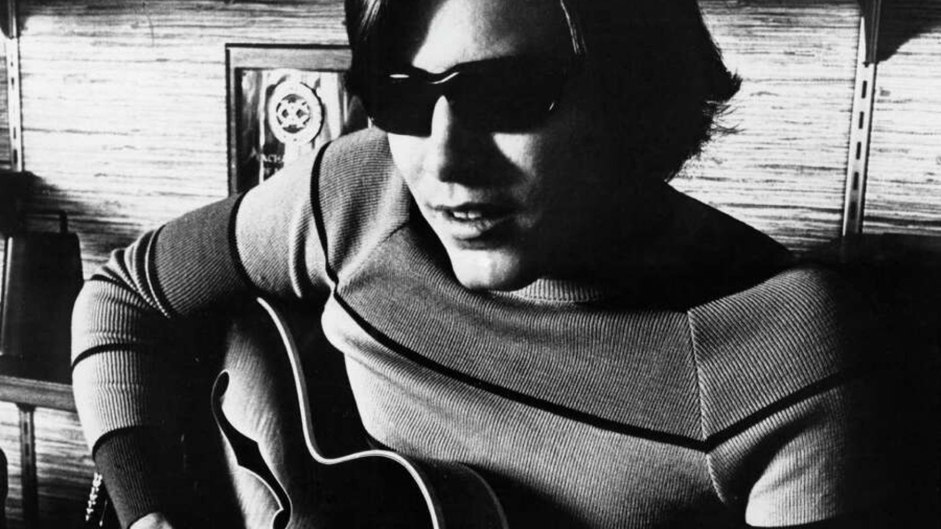 18. José Feliciano