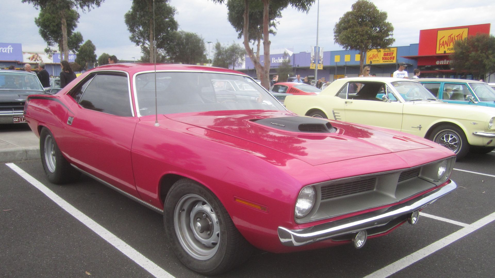 5. Plymouth ’Cuda 426 Hemi