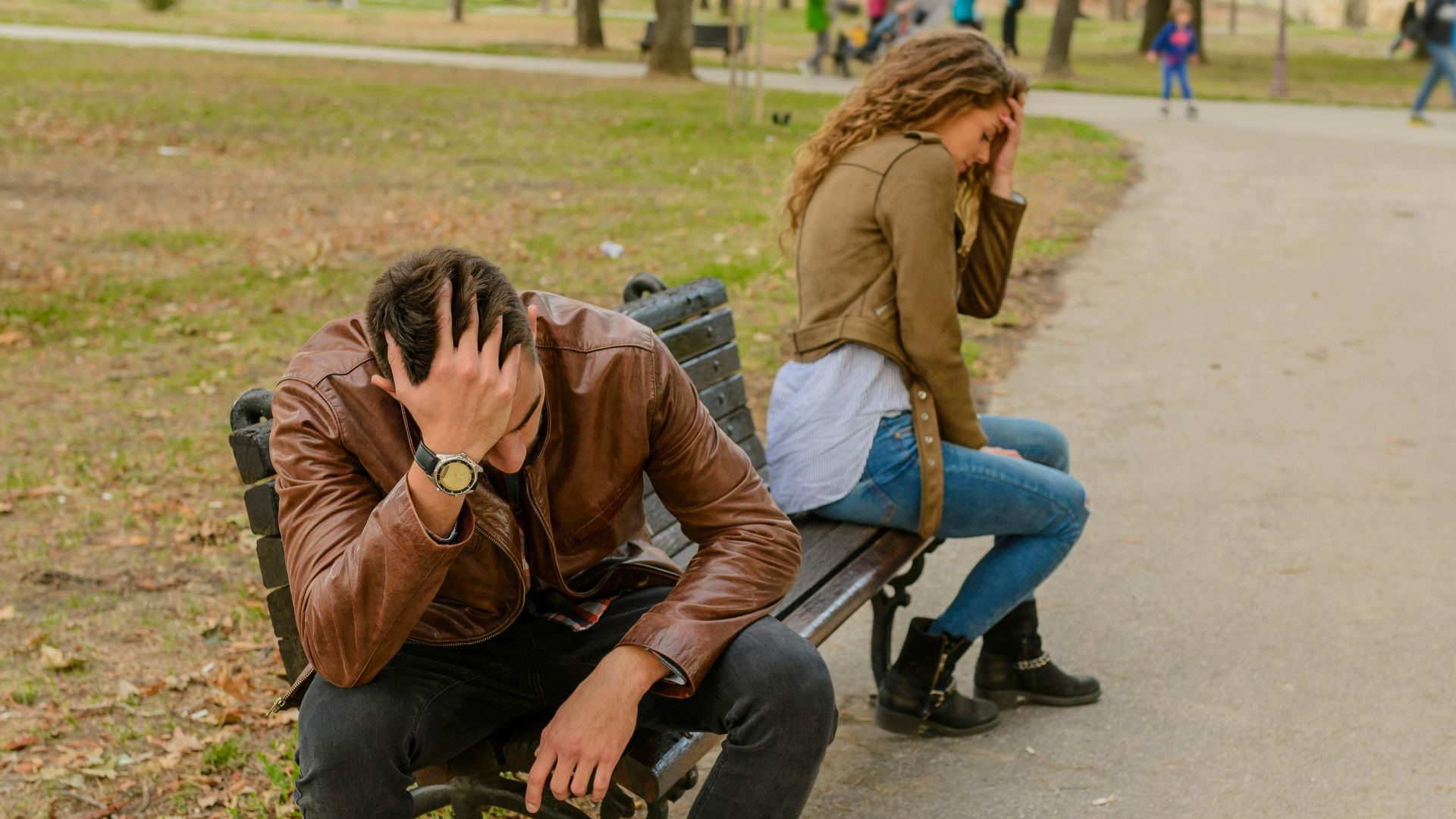13. Ils sont soudainement « épuisés »