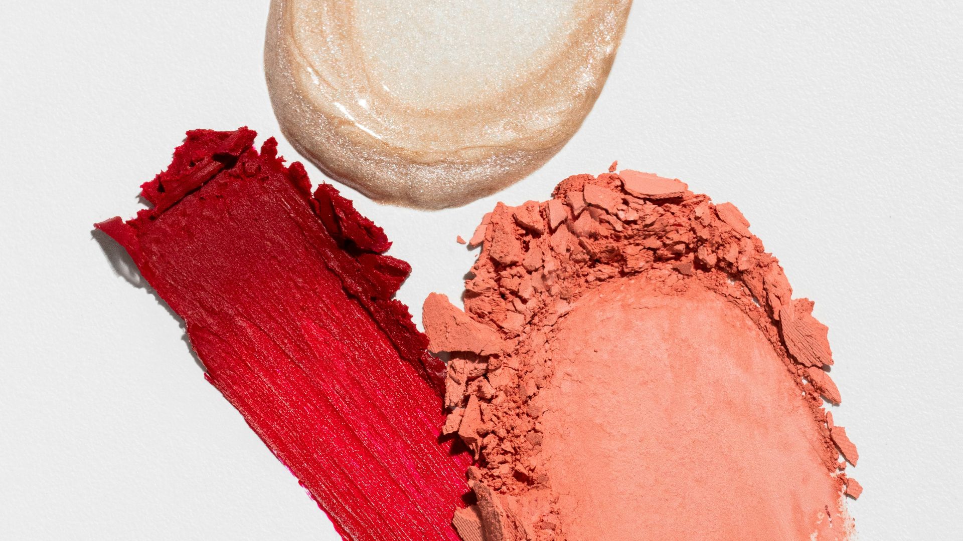 7. Appliquez le correcteur Peach avant d'utiliser davantage de correcteur