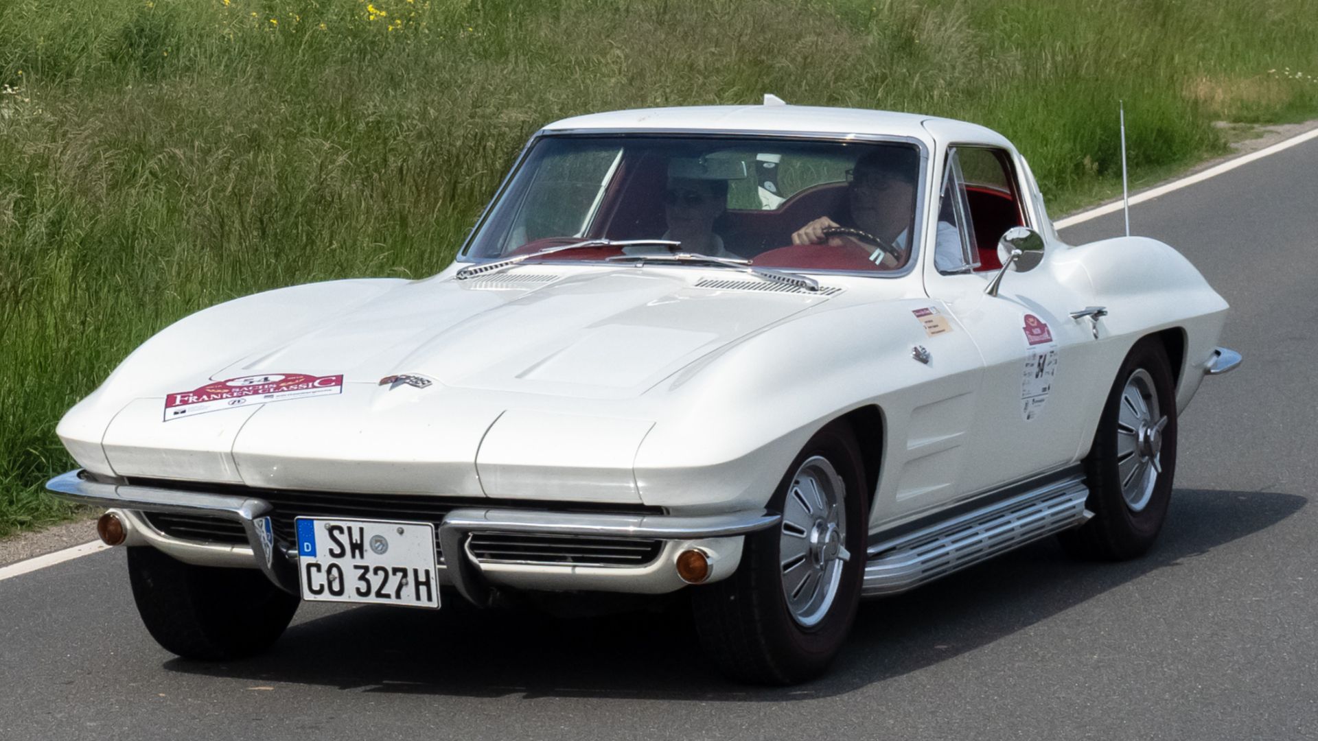 2. Chevrolet Corvette C2/C3