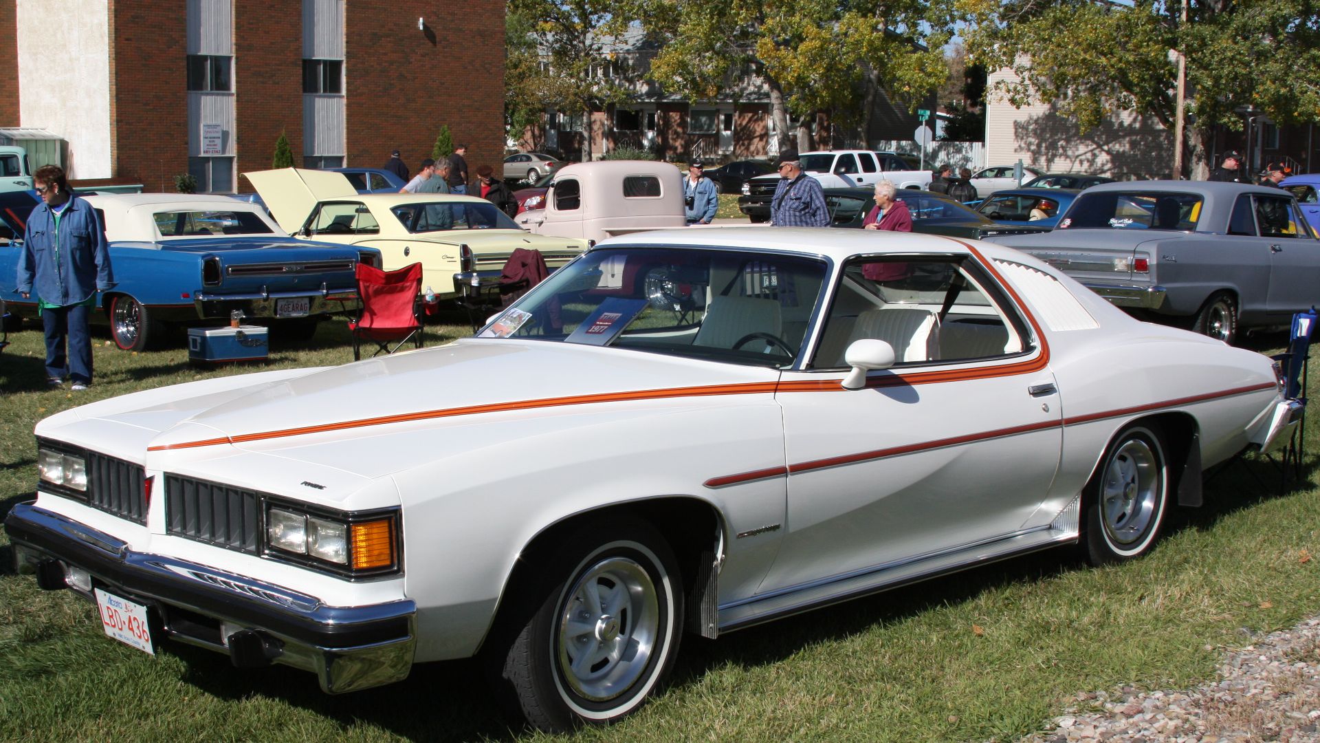 15. Pontiac LeMans (basée sur un modèle Daewoo)
