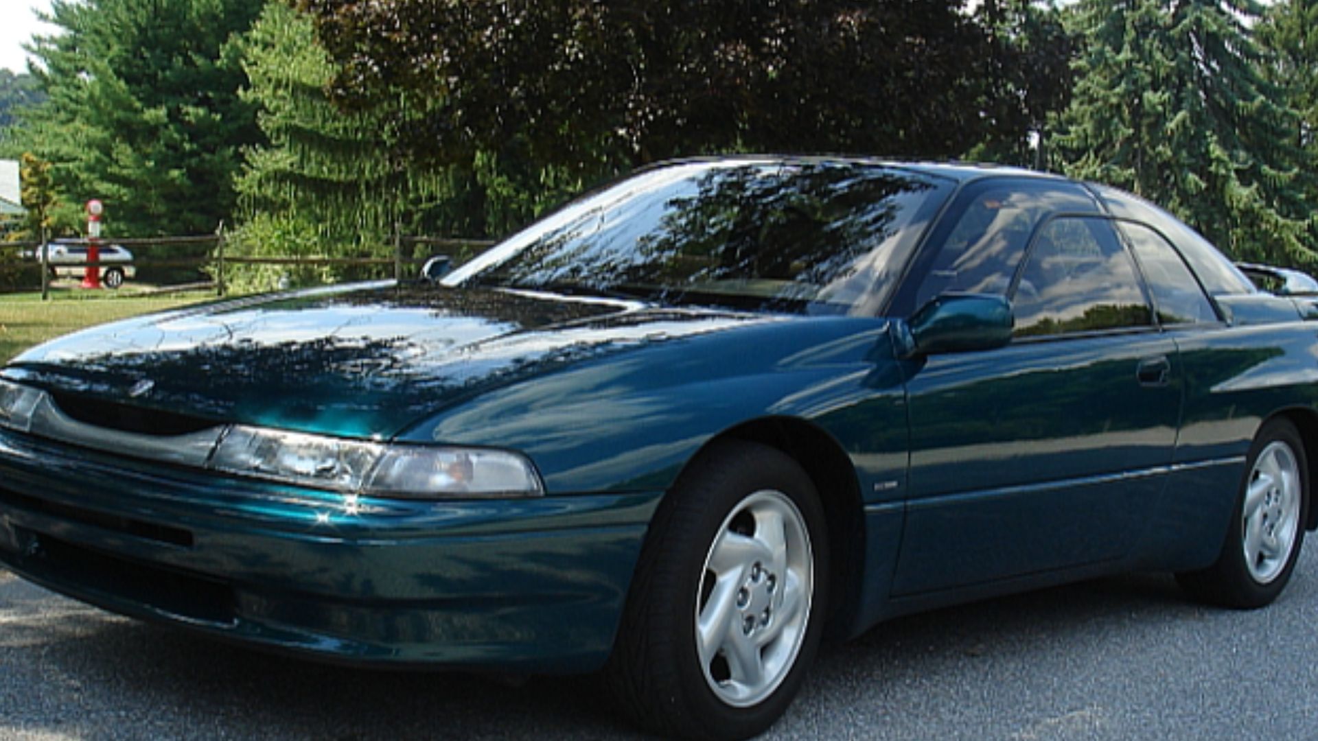 1. La Subaru SVX