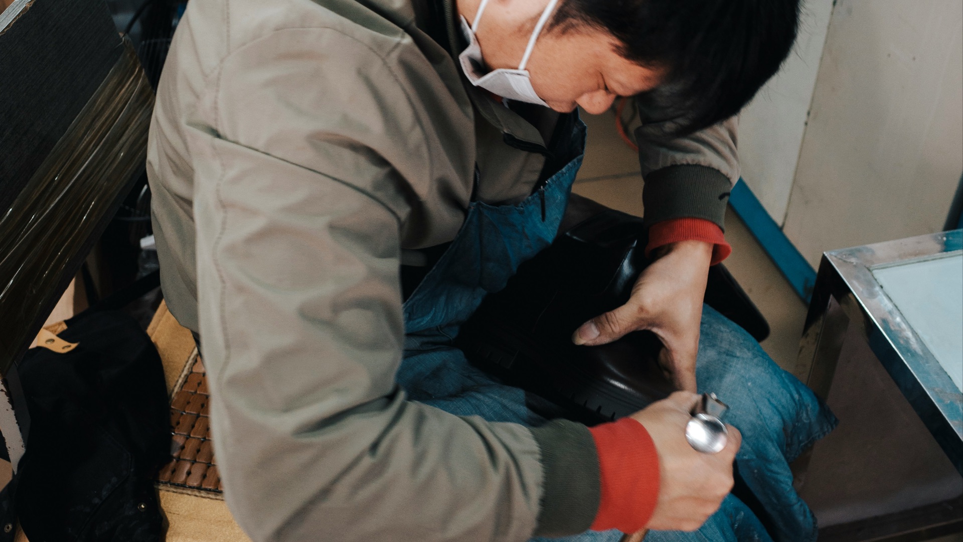 8. Apportez-les chez un cordonnier pour les faire élargir