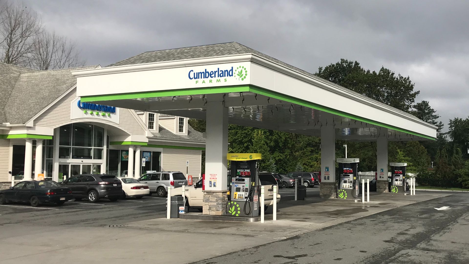 16. Cumberland Farms – Ria’s Pizza