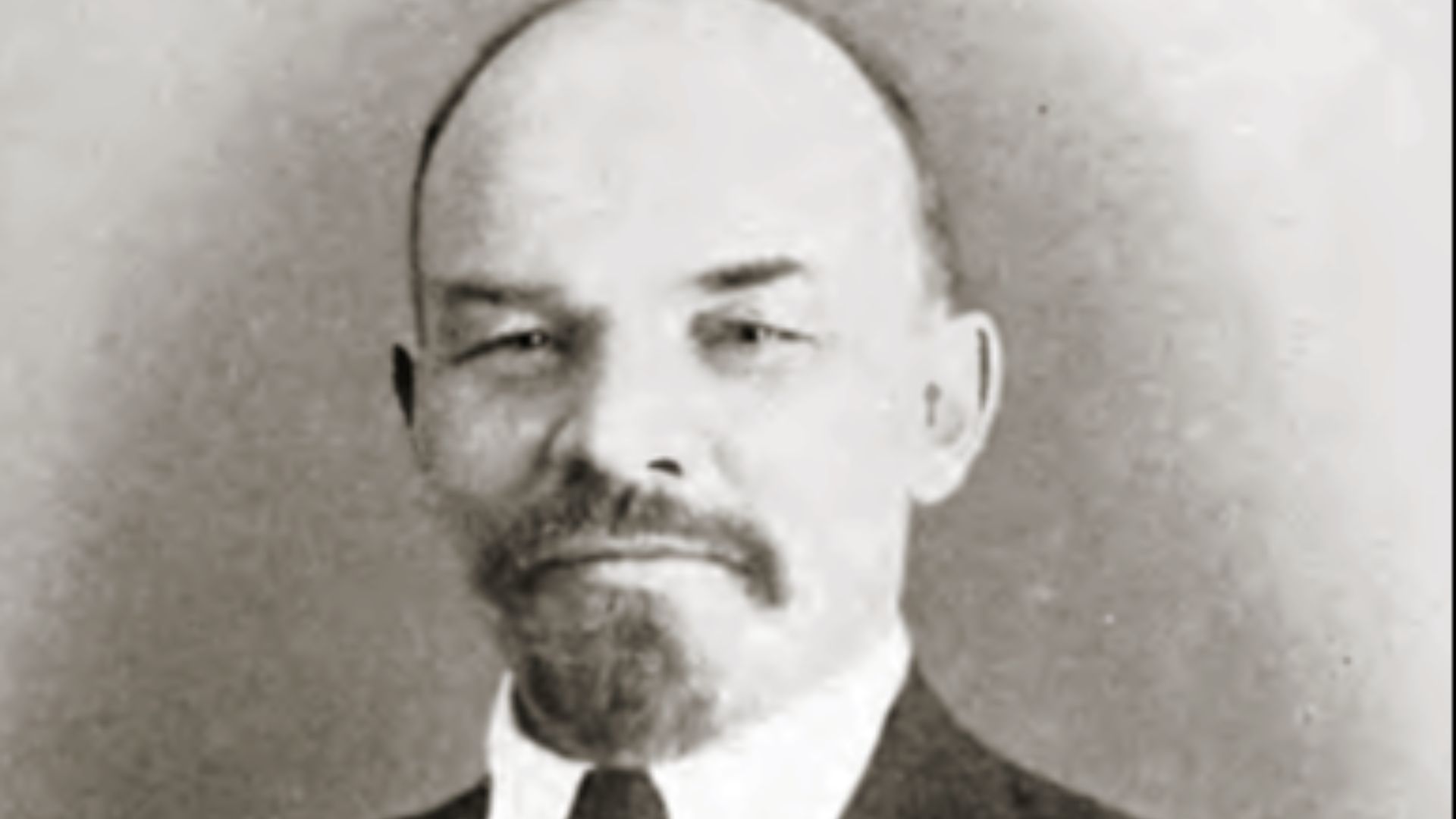 18. Vladimir Lénine
