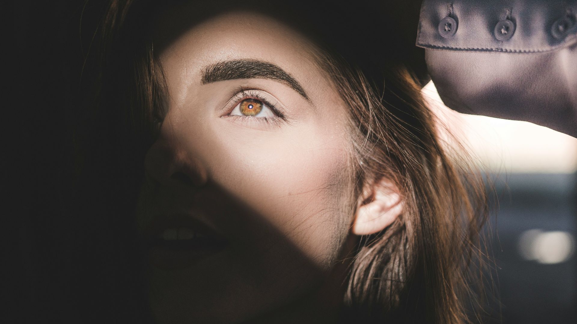 3. Vos sourcils