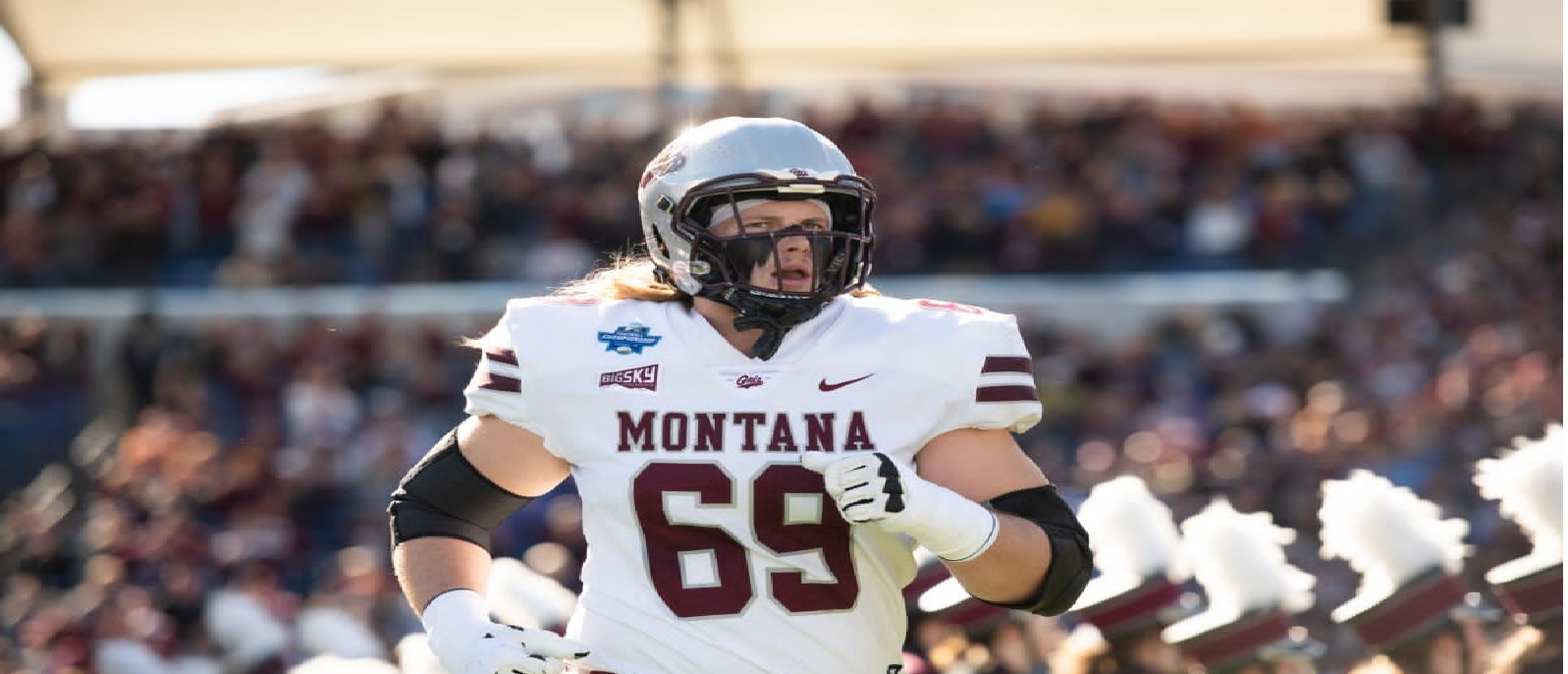 The Alouettes sign a new offensive lineman