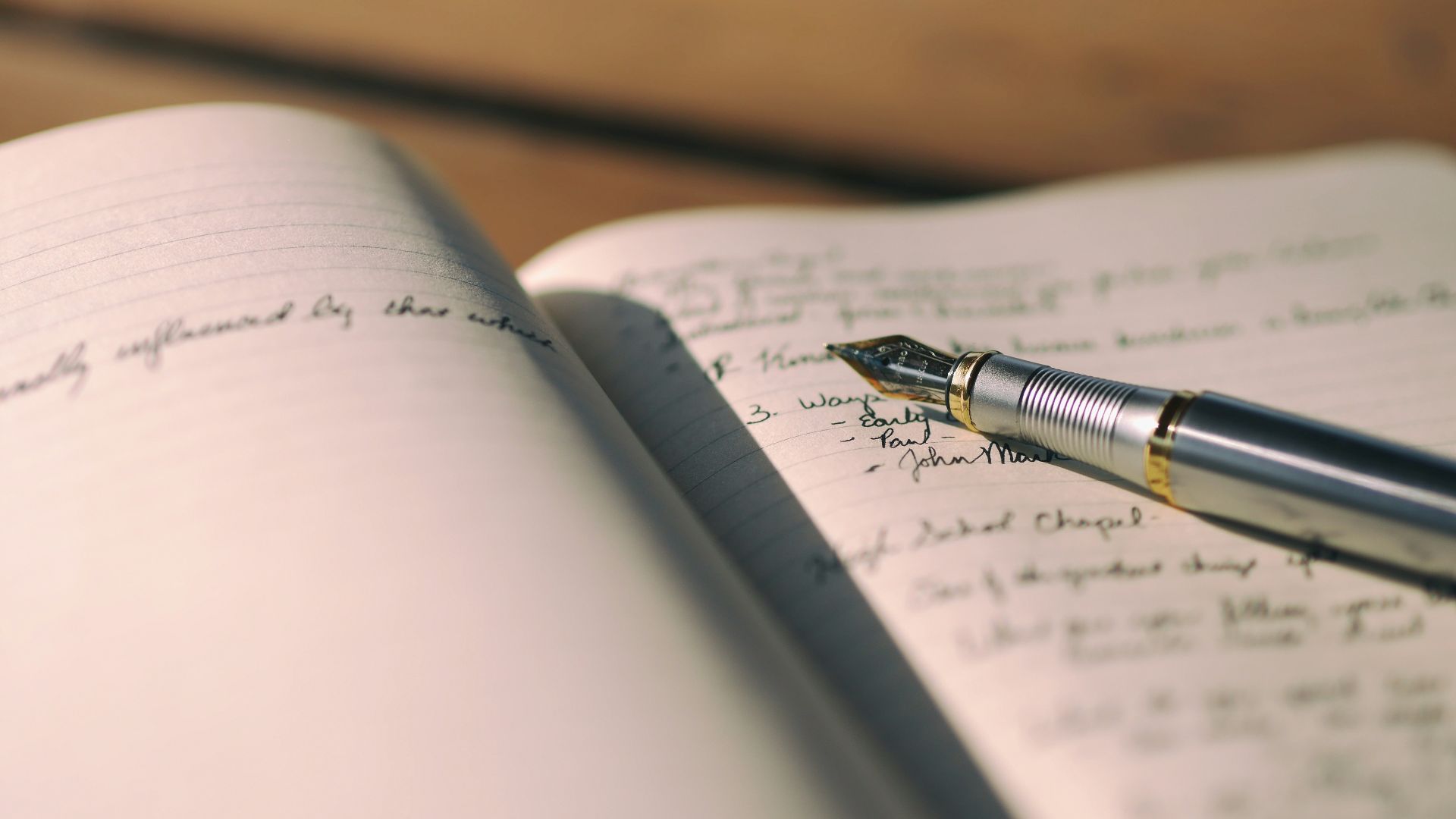 8. Écrire dans des journaux ou des cahiers de réflexion