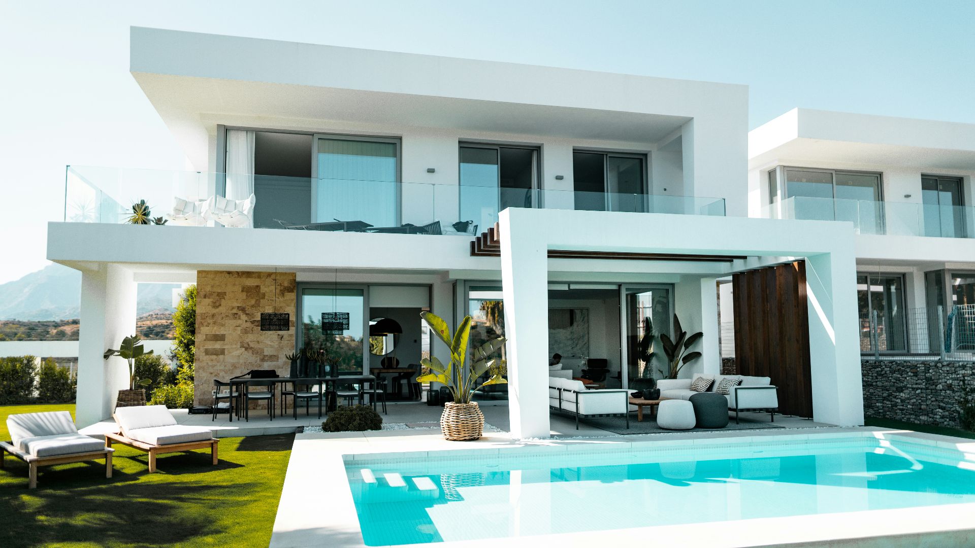 4. N'achetez jamais la plus grande maison du quartier