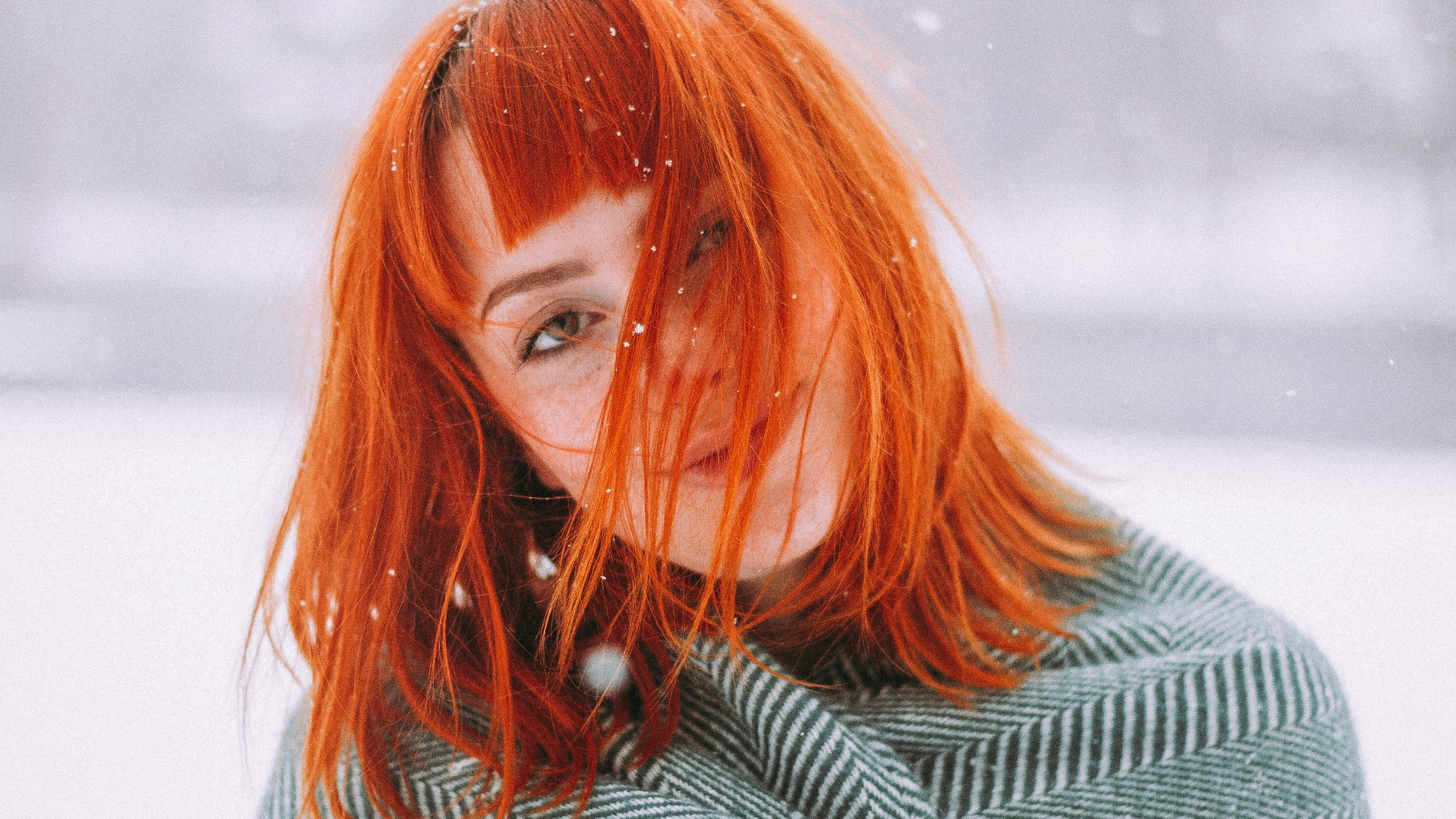 Les 10 combinaisons de couleur de cheveux et d'yeux les plus séduisantes et les 10 combinaisons les plus rares