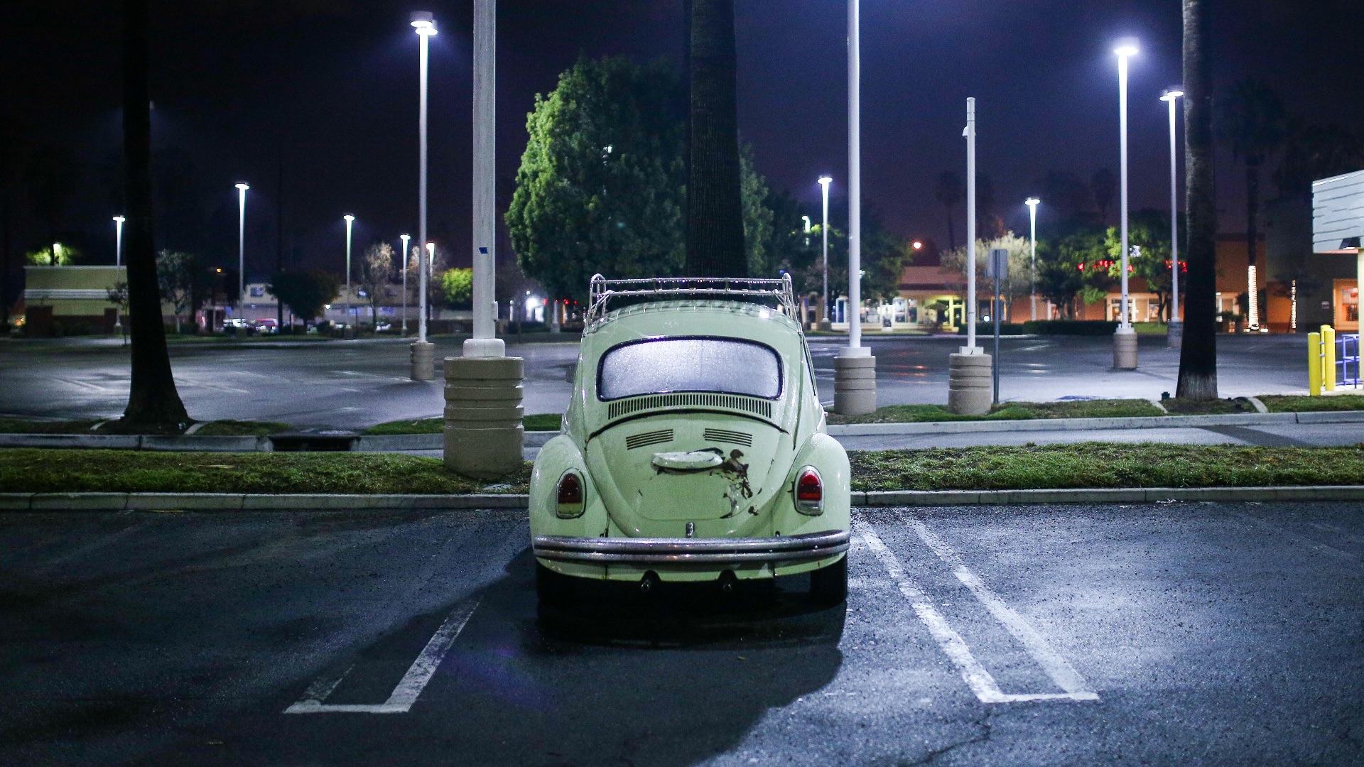 1. Retourner seul à la voiture de nuit