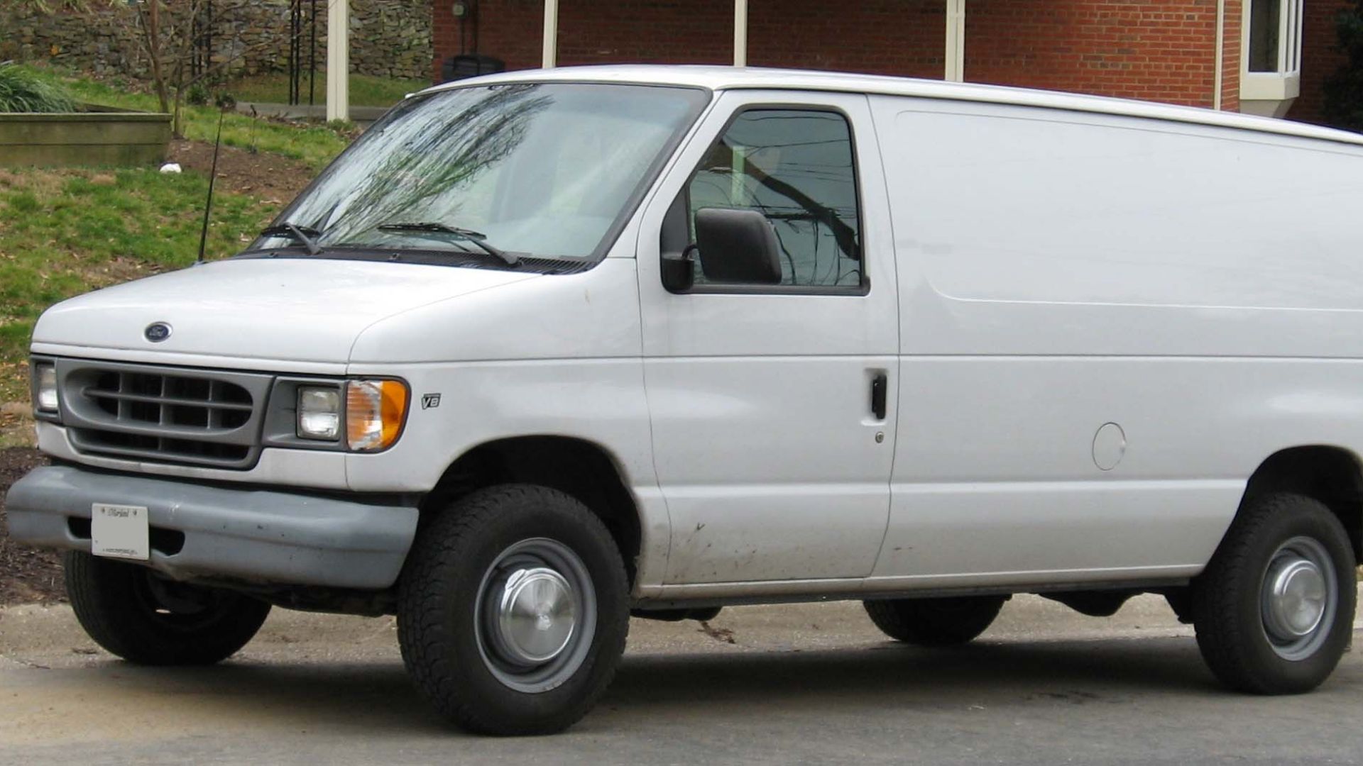 4. Fourgon Econoline