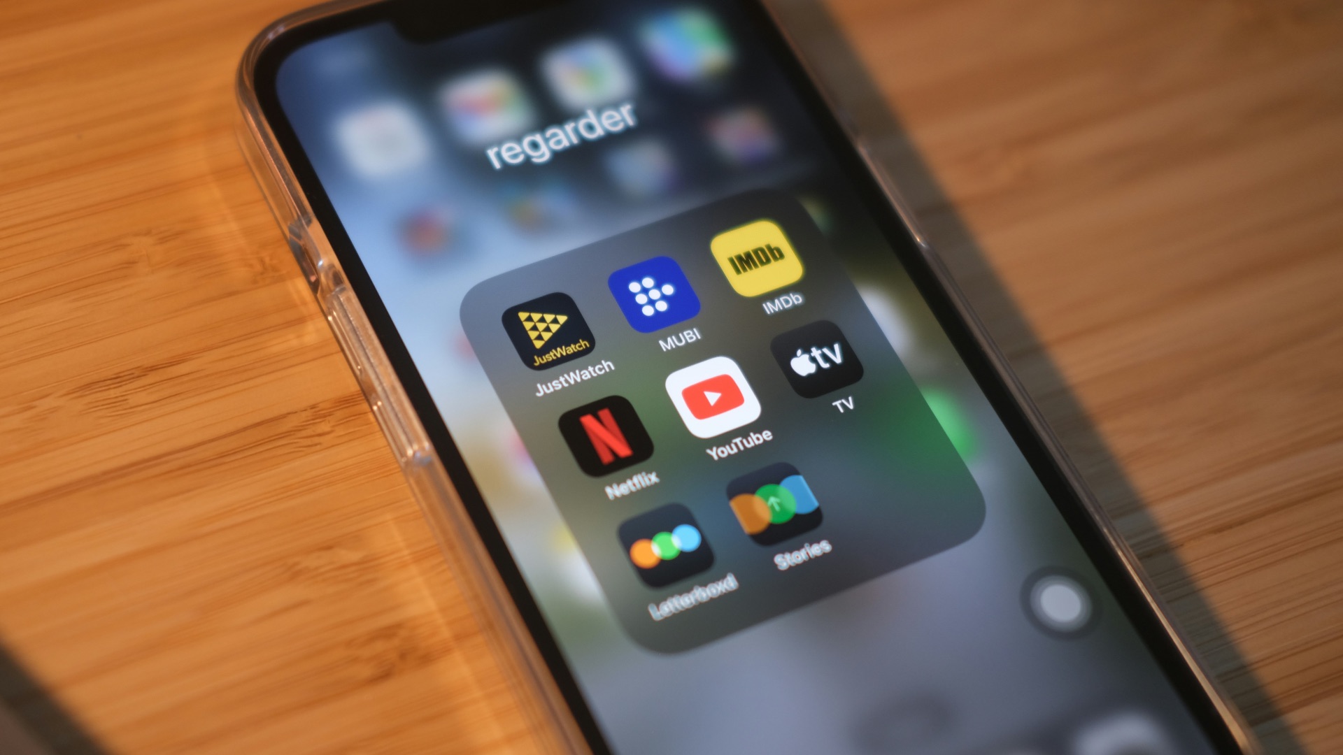 9. Télécharger des contenus de divertissement pour une utilisation hors ligne