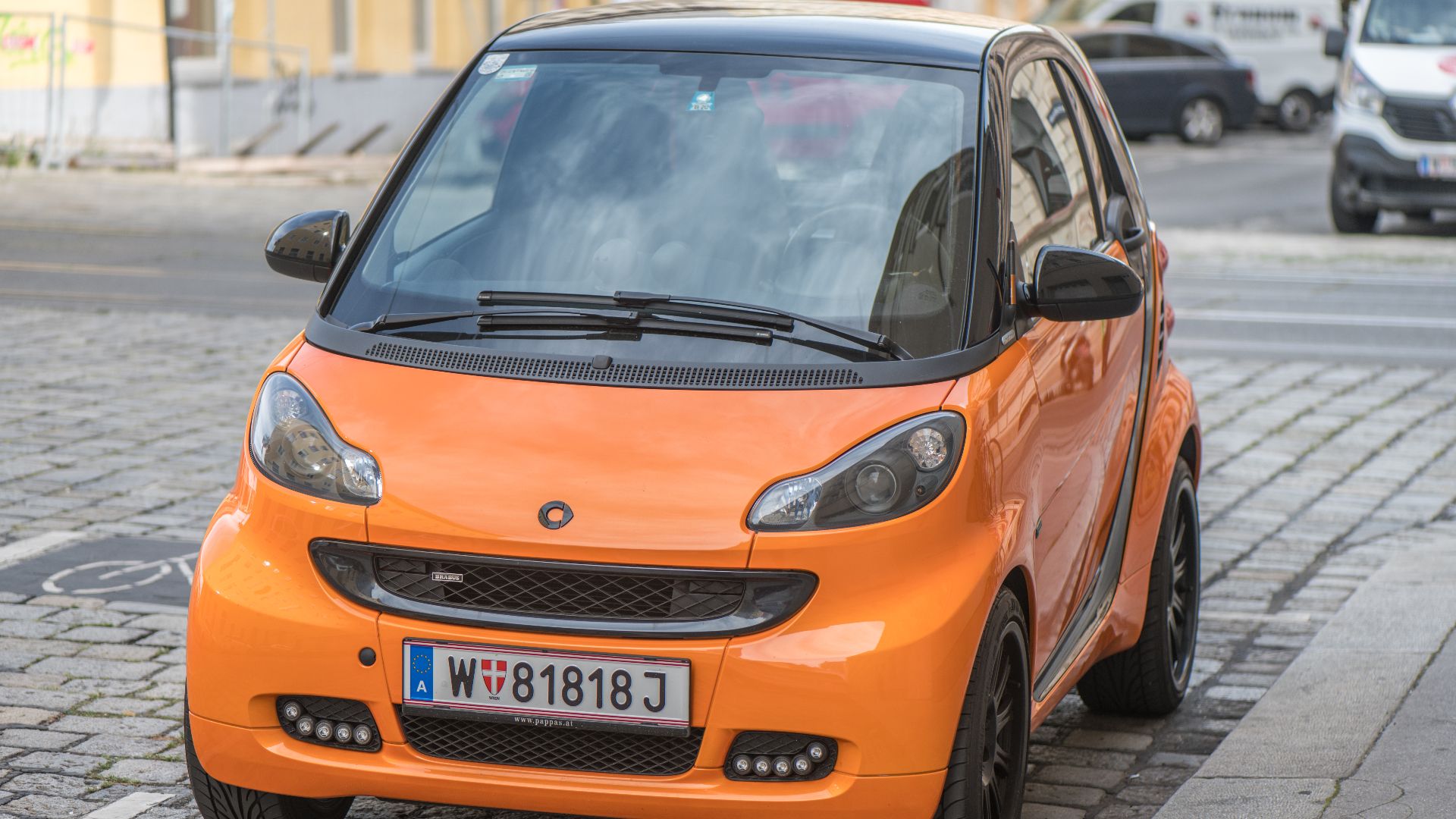 1. La City Pod (Smart Fortwo)