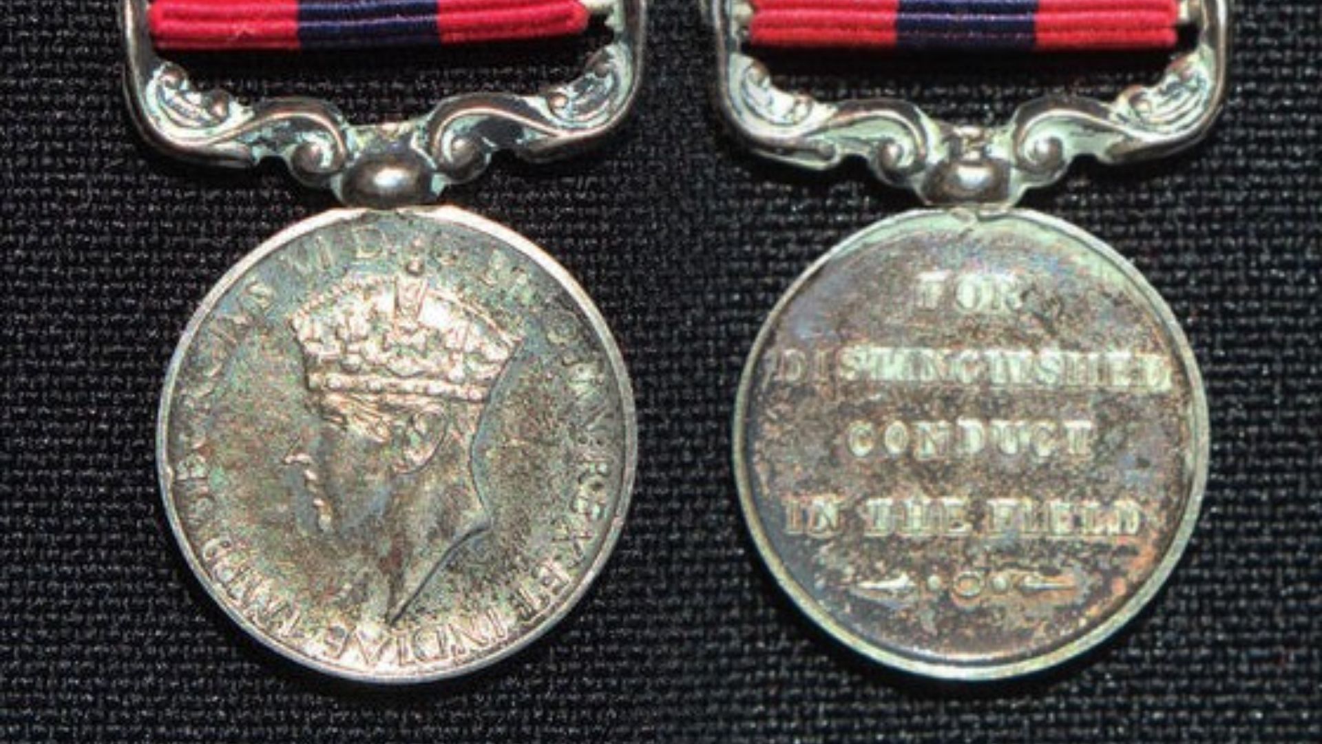 4. Médaille du mérite