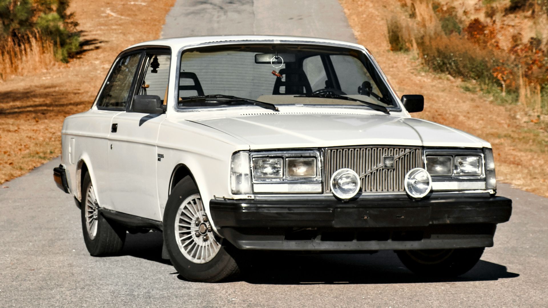 11. Volvo 240