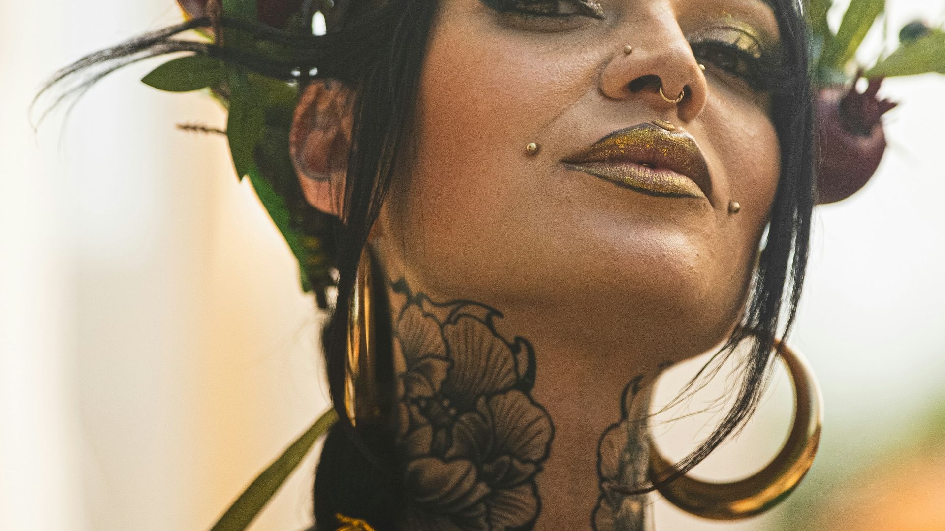 8. Boucles d'oreilles créoles géantes