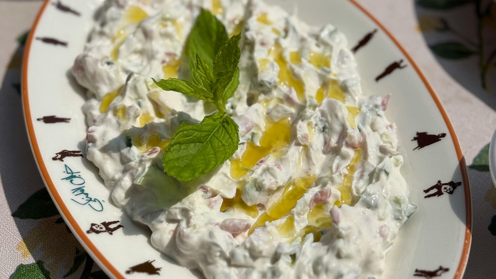 13. Tzatziki et menthe fraîche
