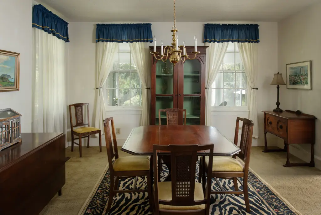 The dining room