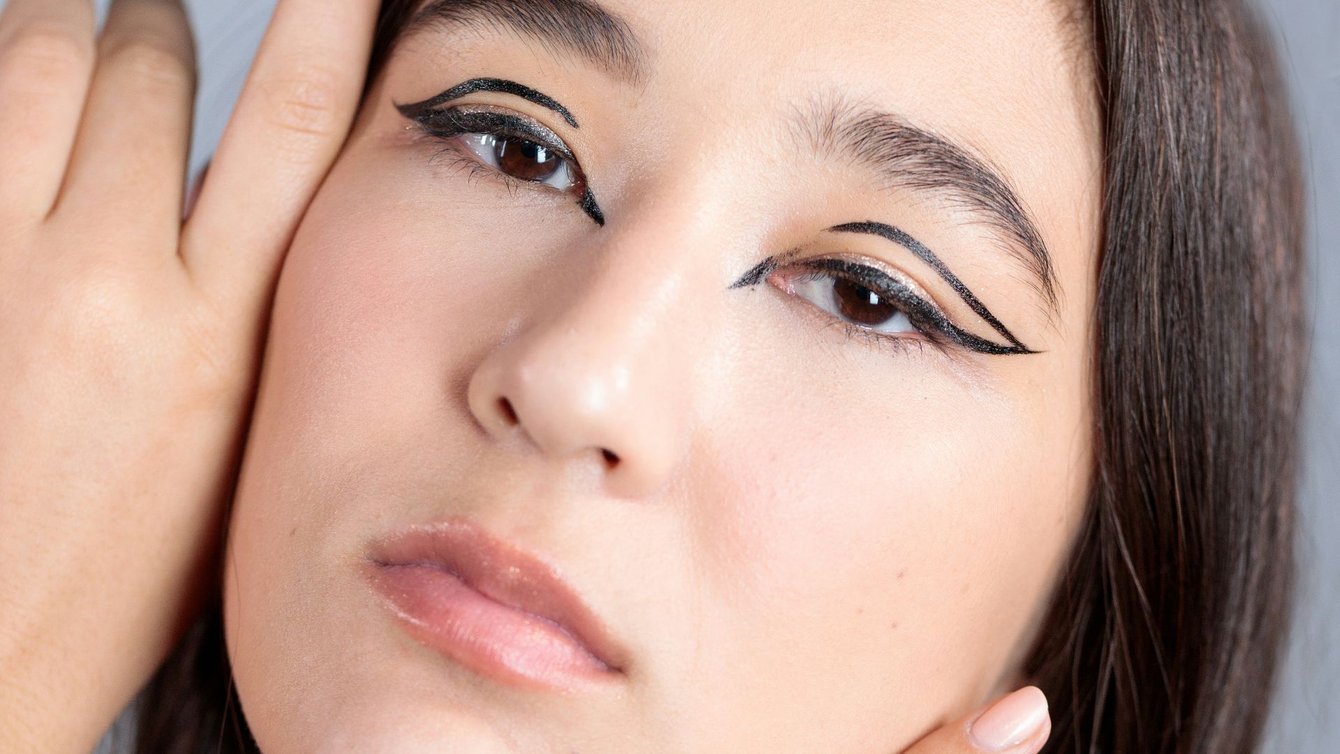 14. Le look « winged liner »