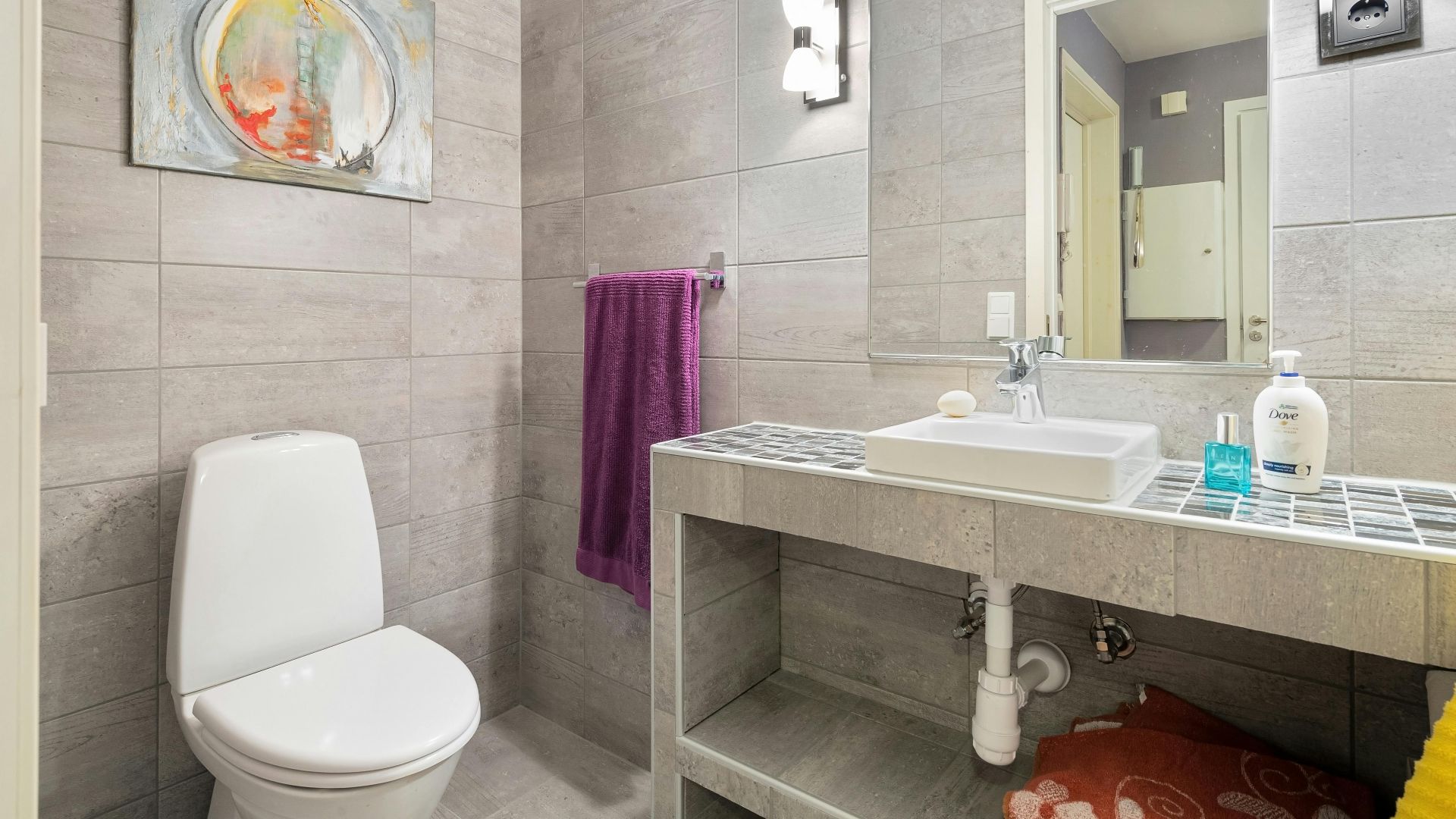 3. Tu vas sans arrêt aux toilettes