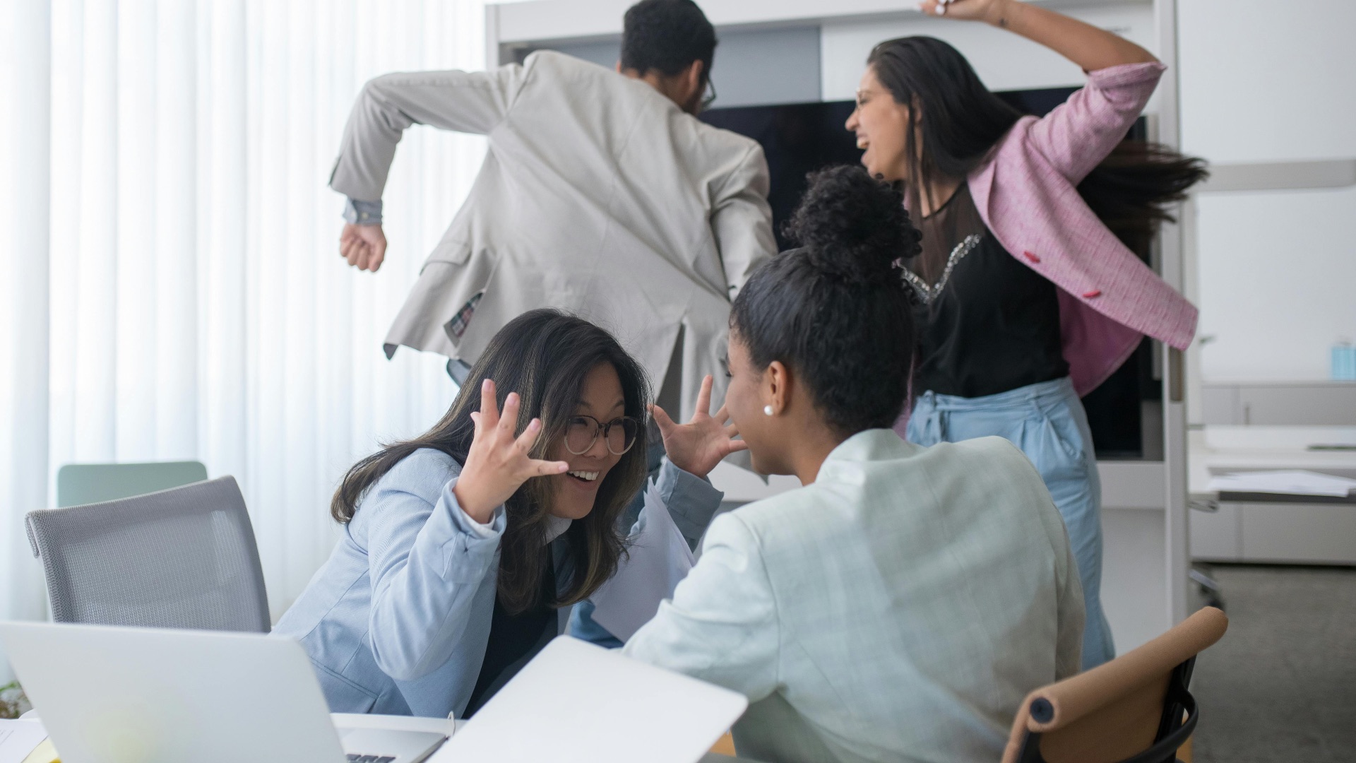 4. Mettre fin aux intrigues de bureau