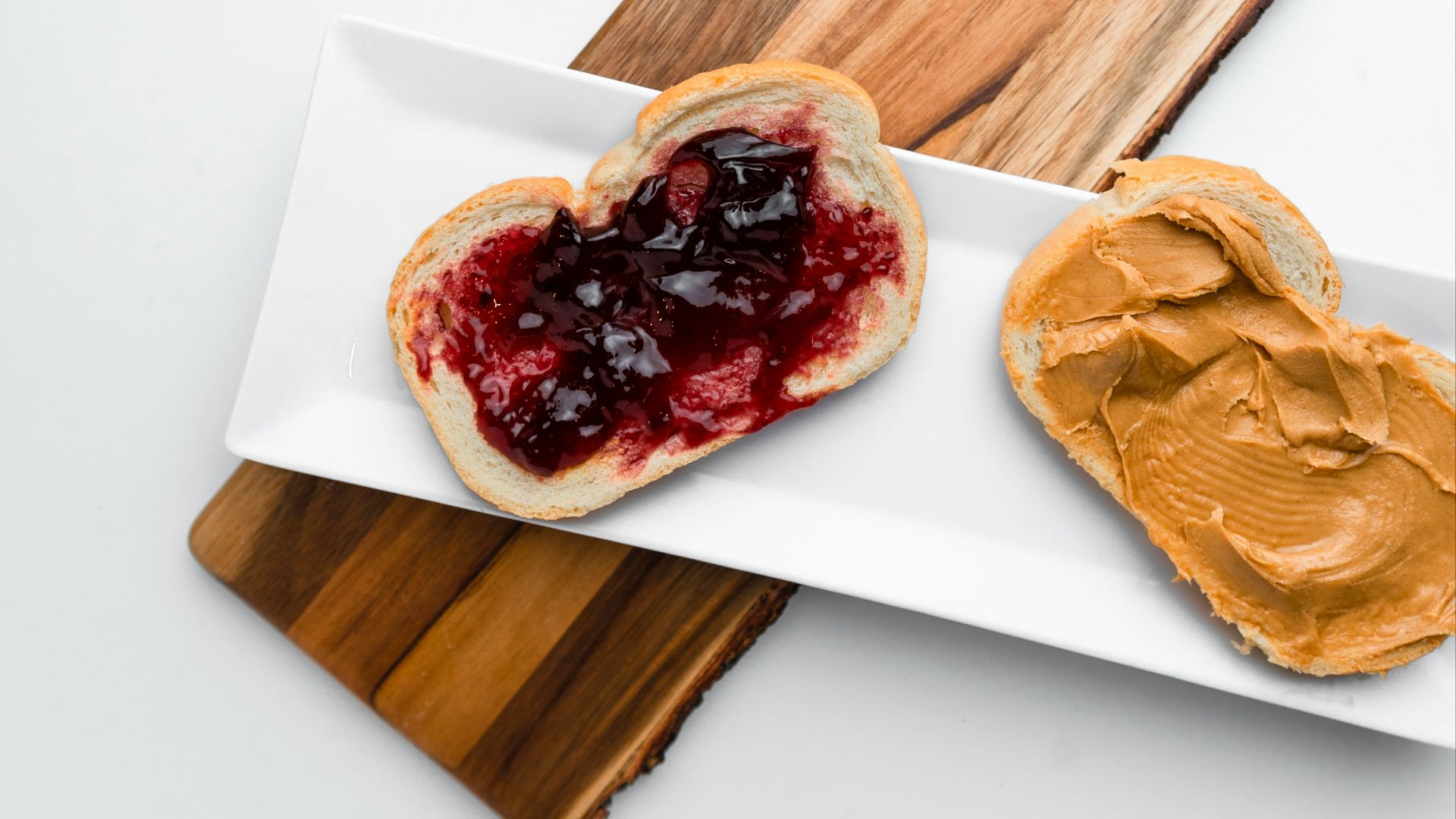 11. Beurre de cacahuète et confiture